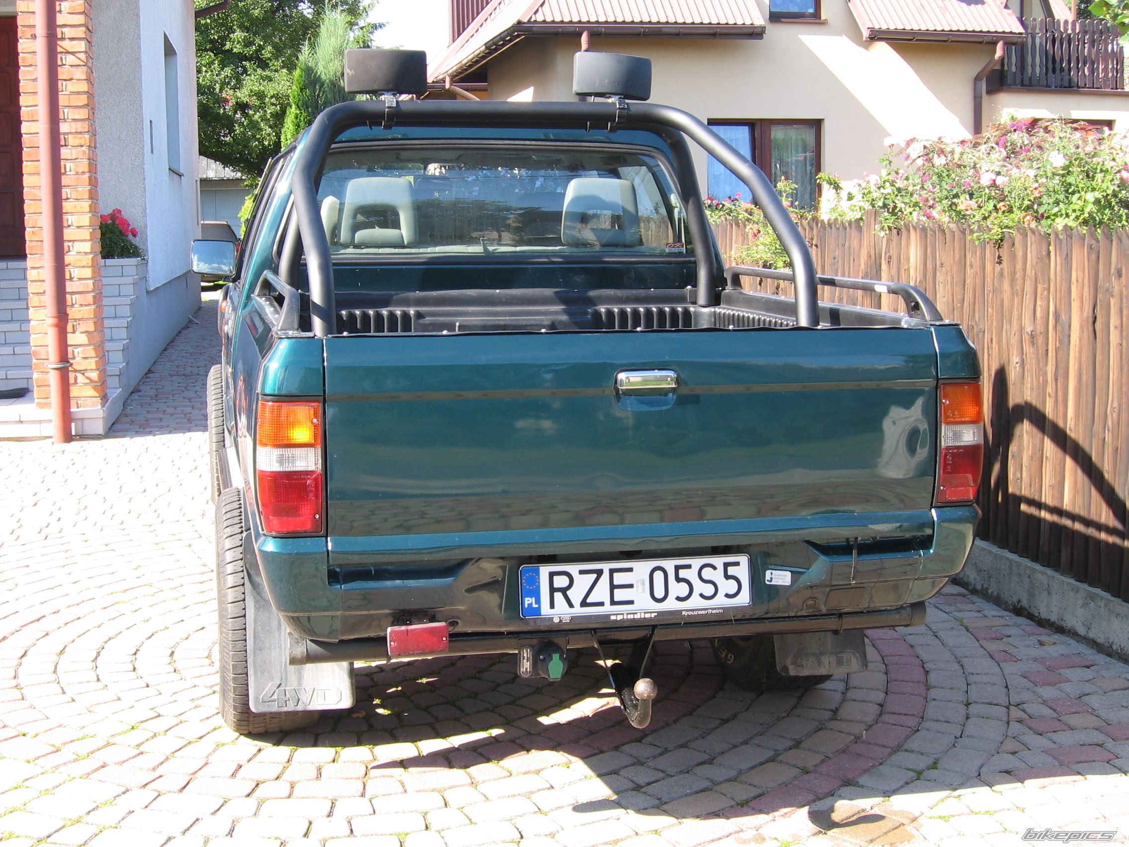 Photo 1367881