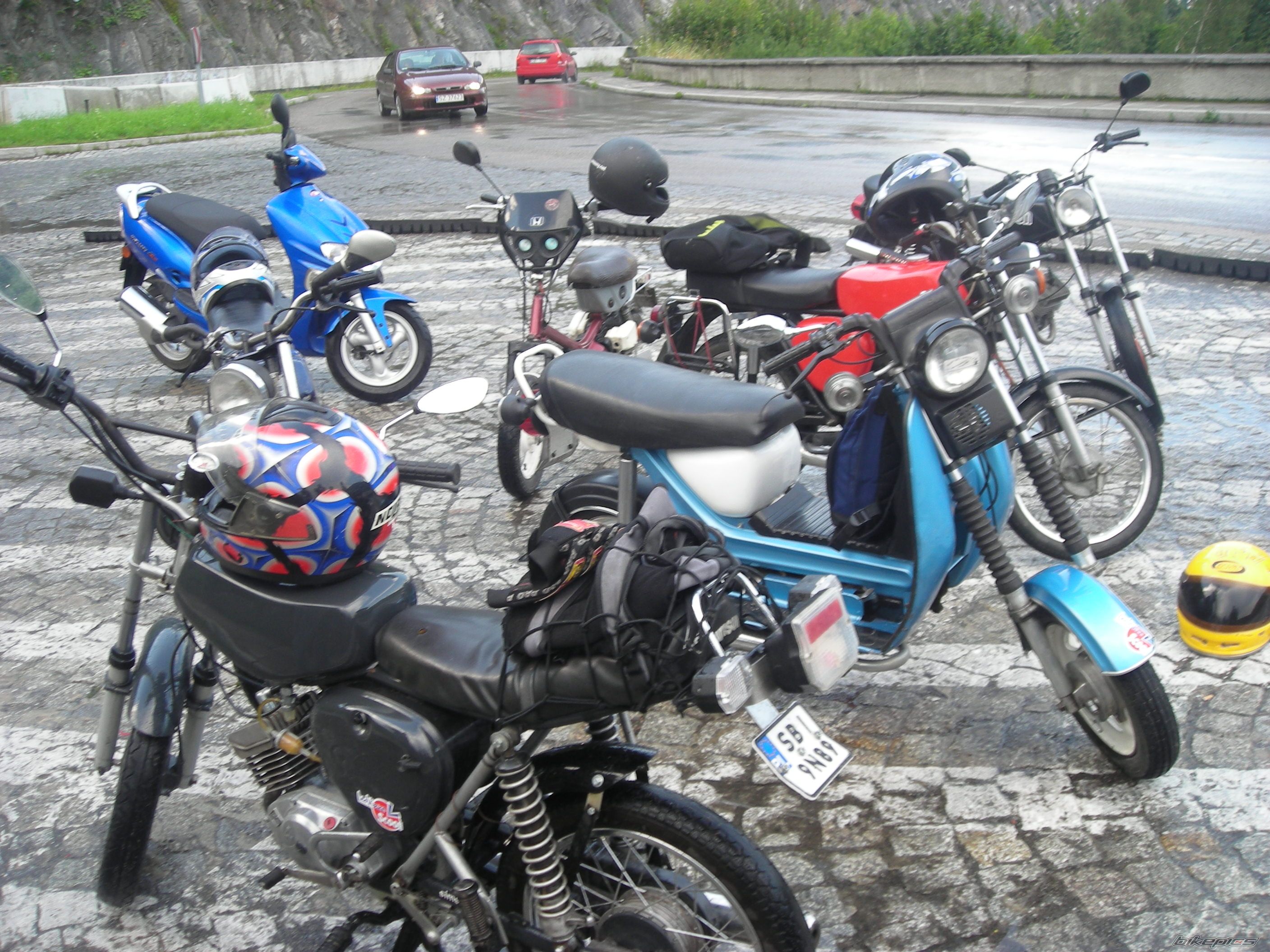 Photo 1367944