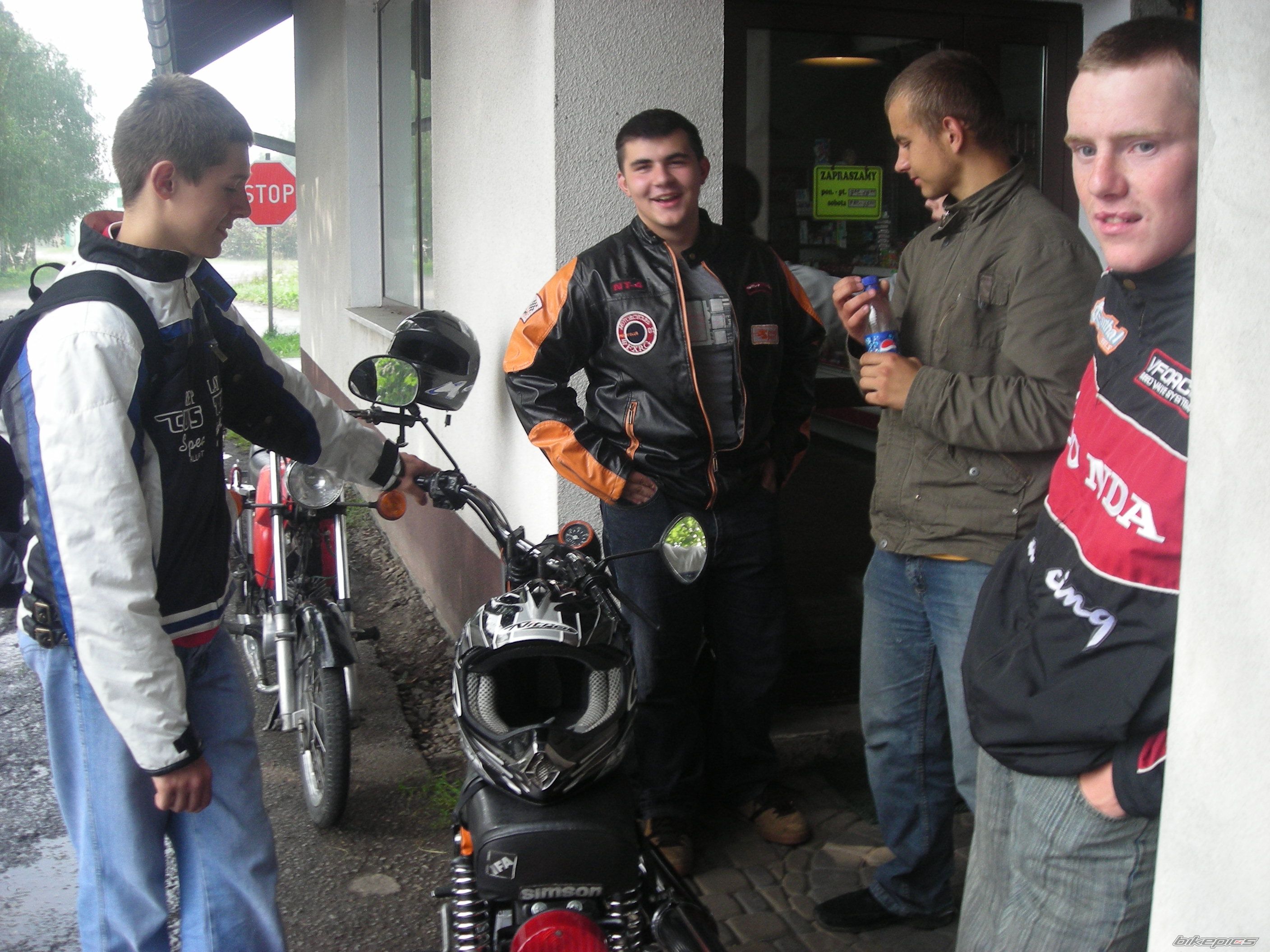 Photo 1367949