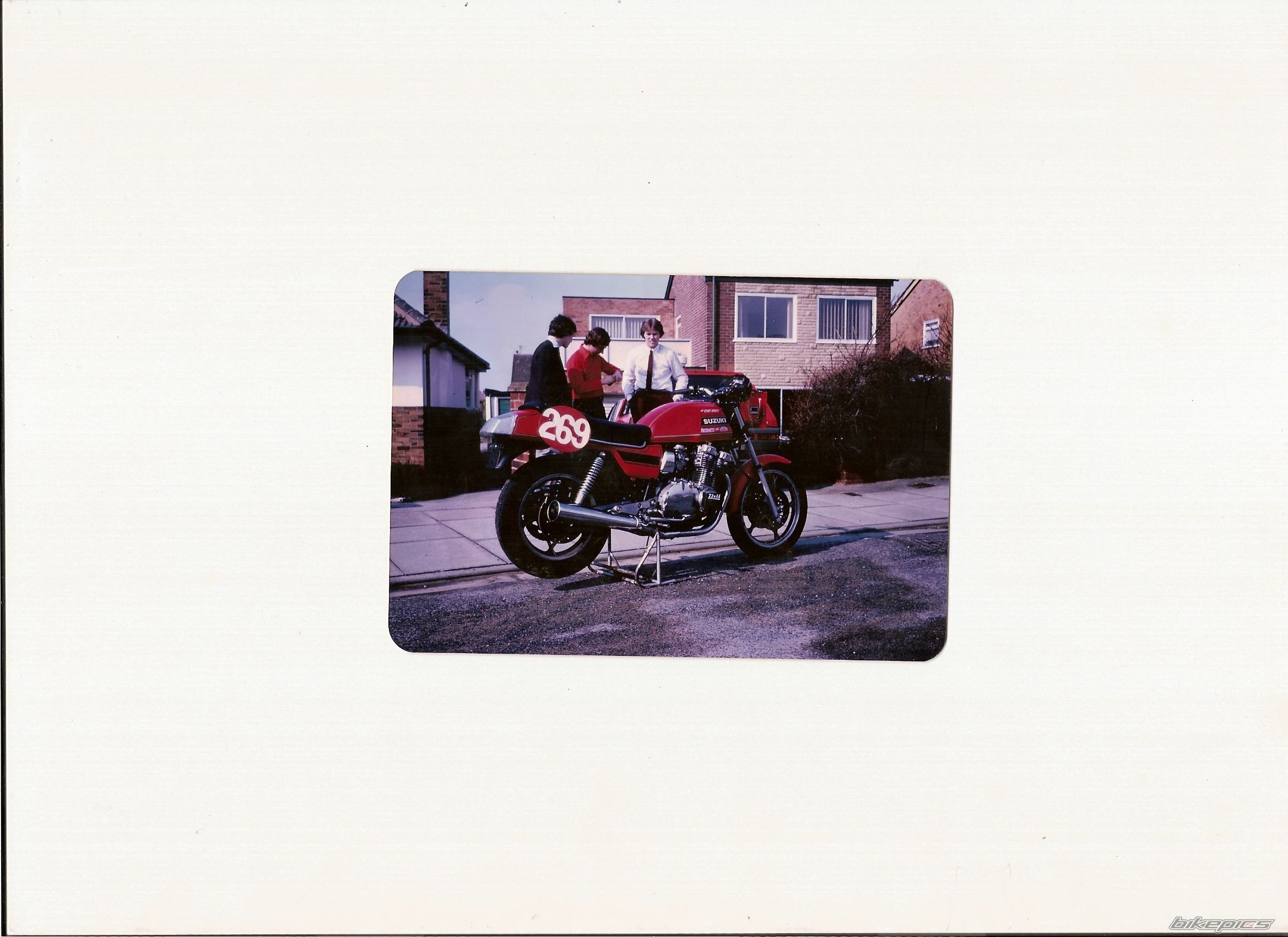 Photo 1367961