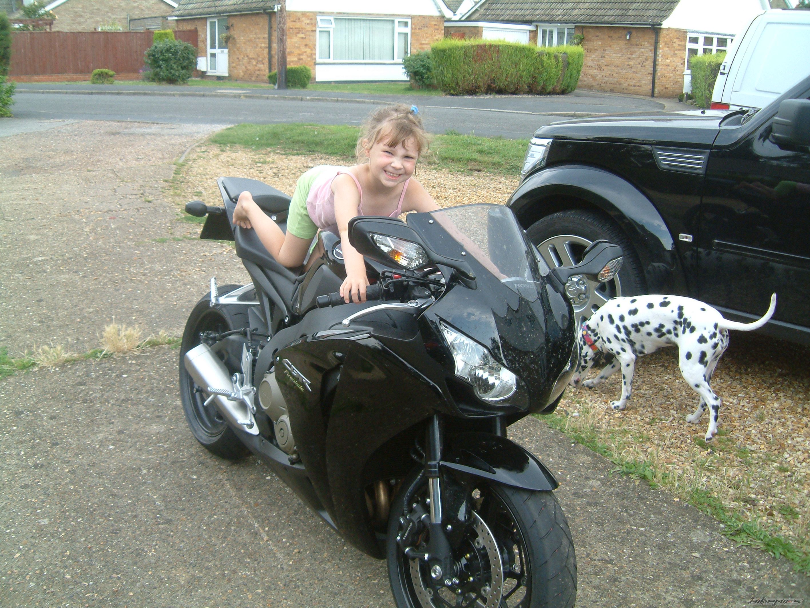 Bike Photo 1368056
