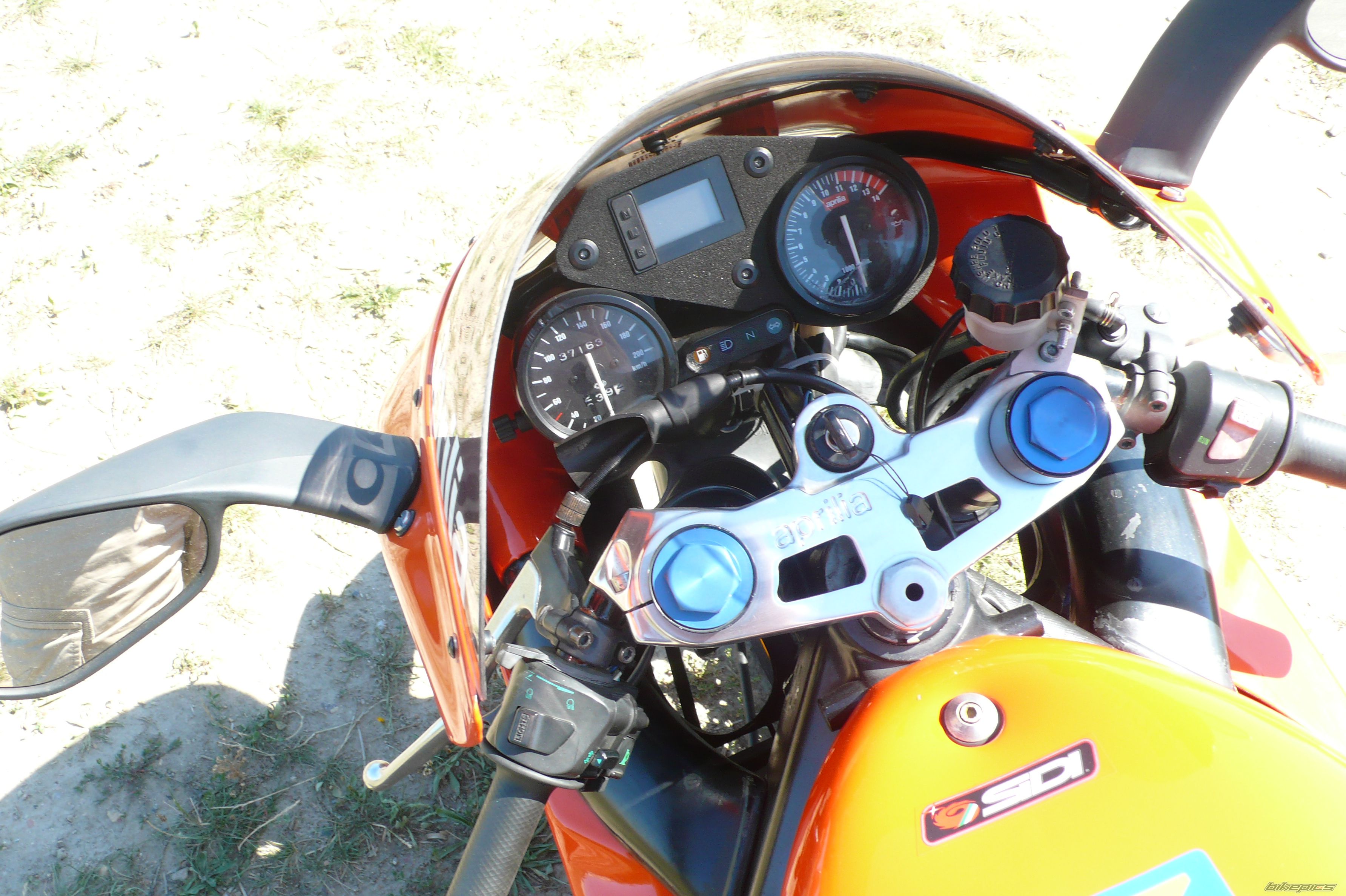 Photo 1368202