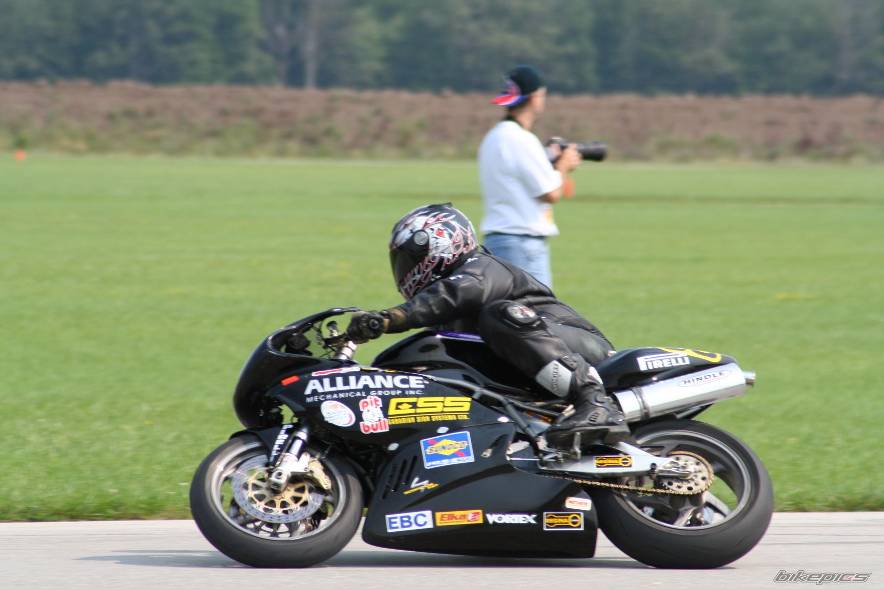 Bike Photo 1368354