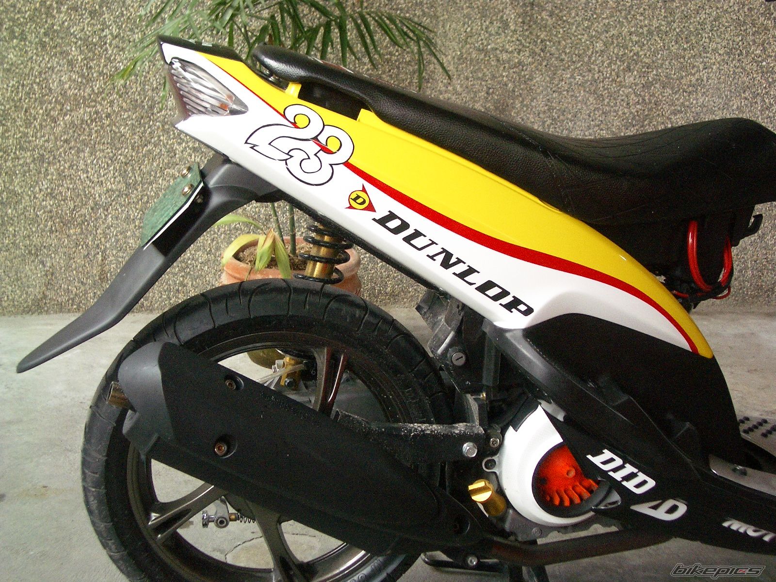 Bike Photo 1368374