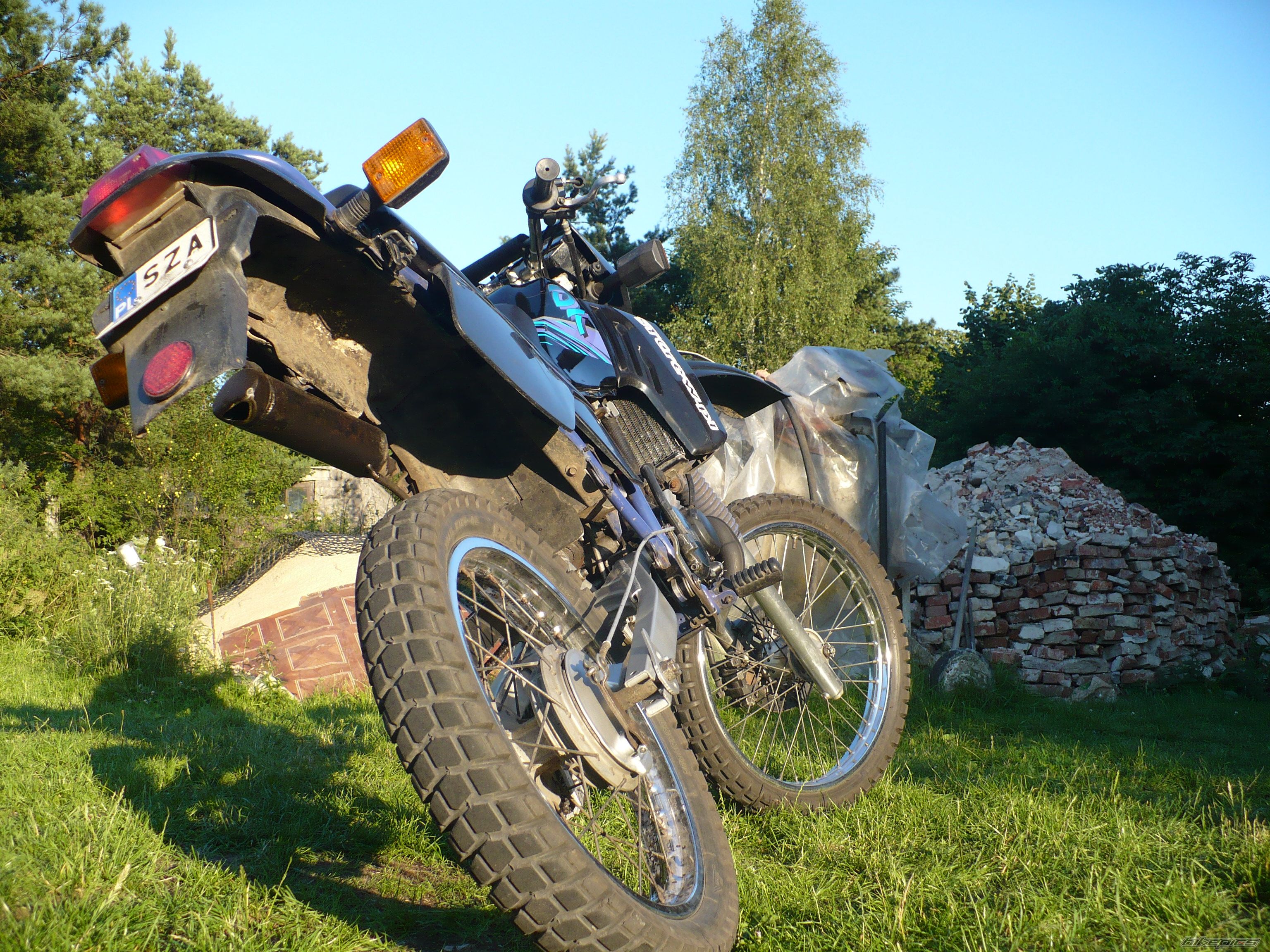 Photo 1368575