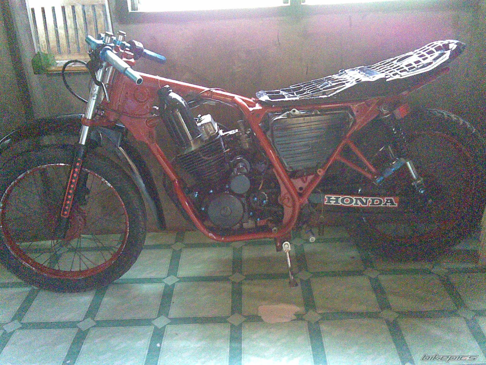 Photo 1368599