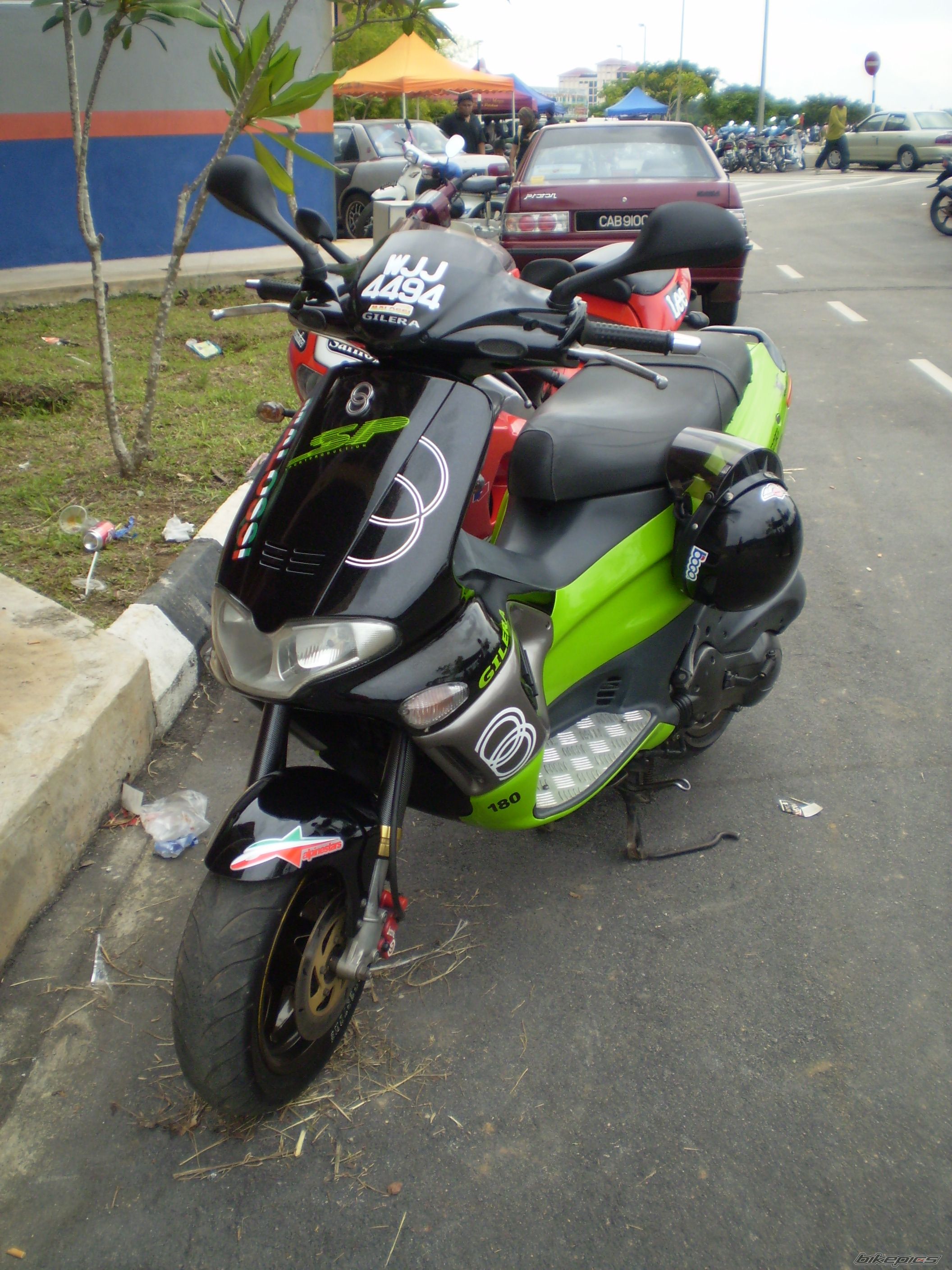 Photo 1368644