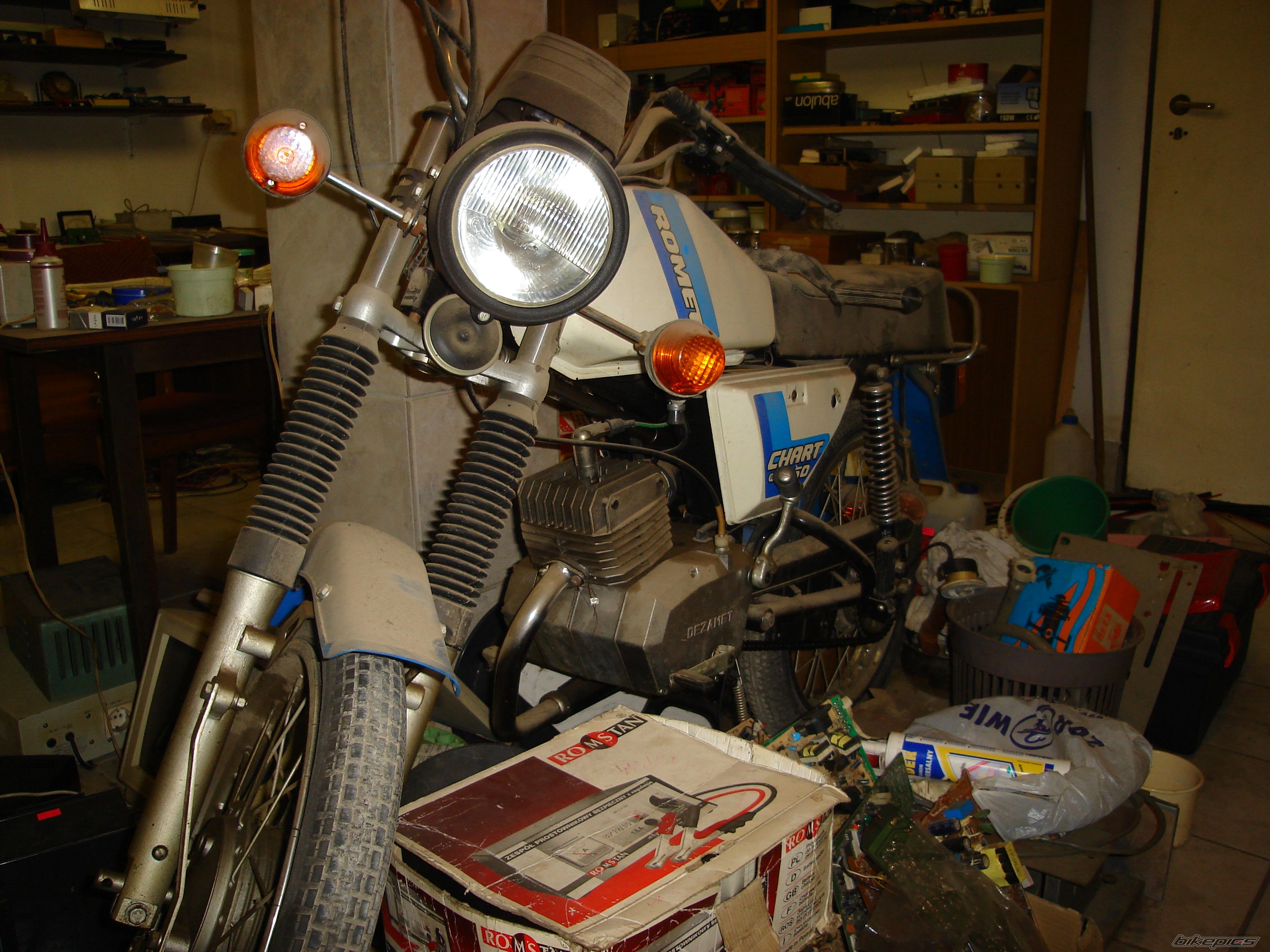 Photo 1368647