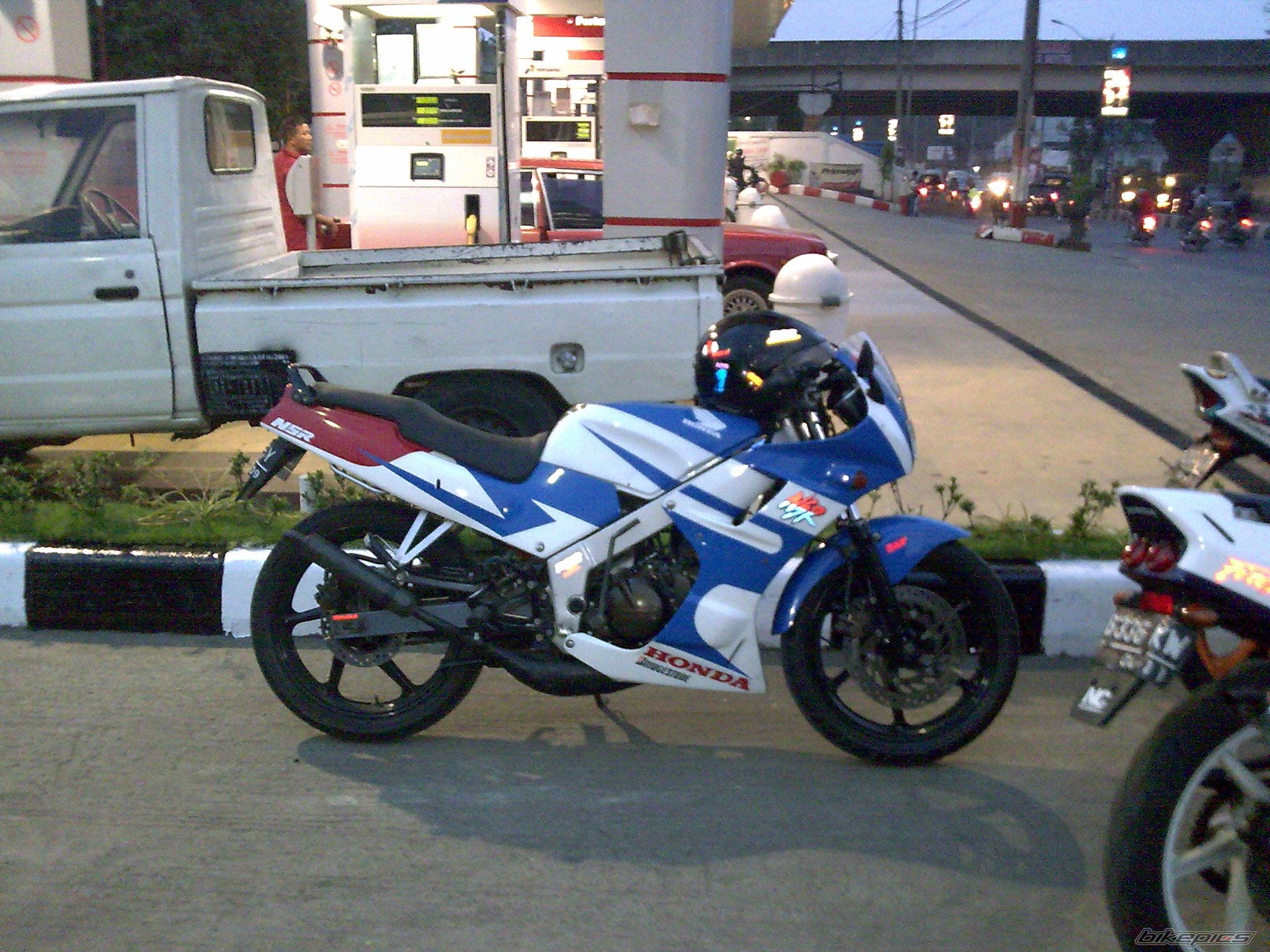 Photo 1368694
