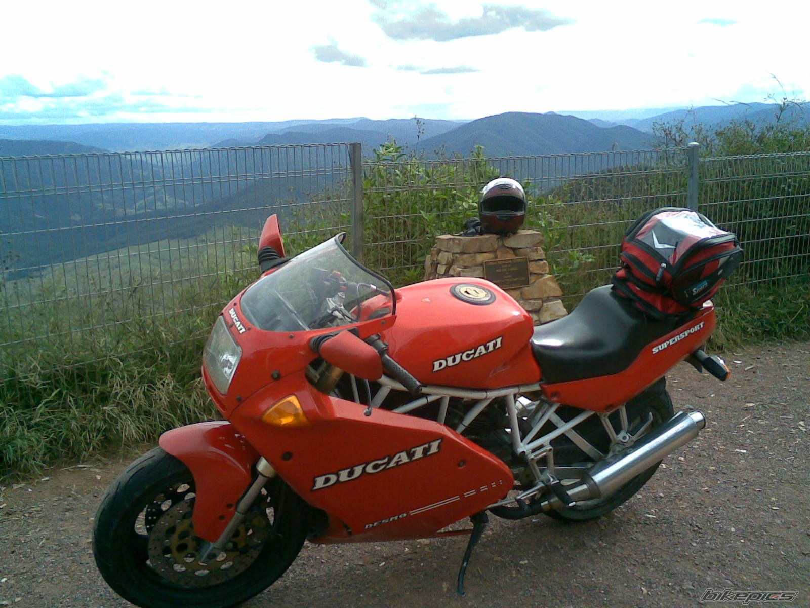 Photo 1368716