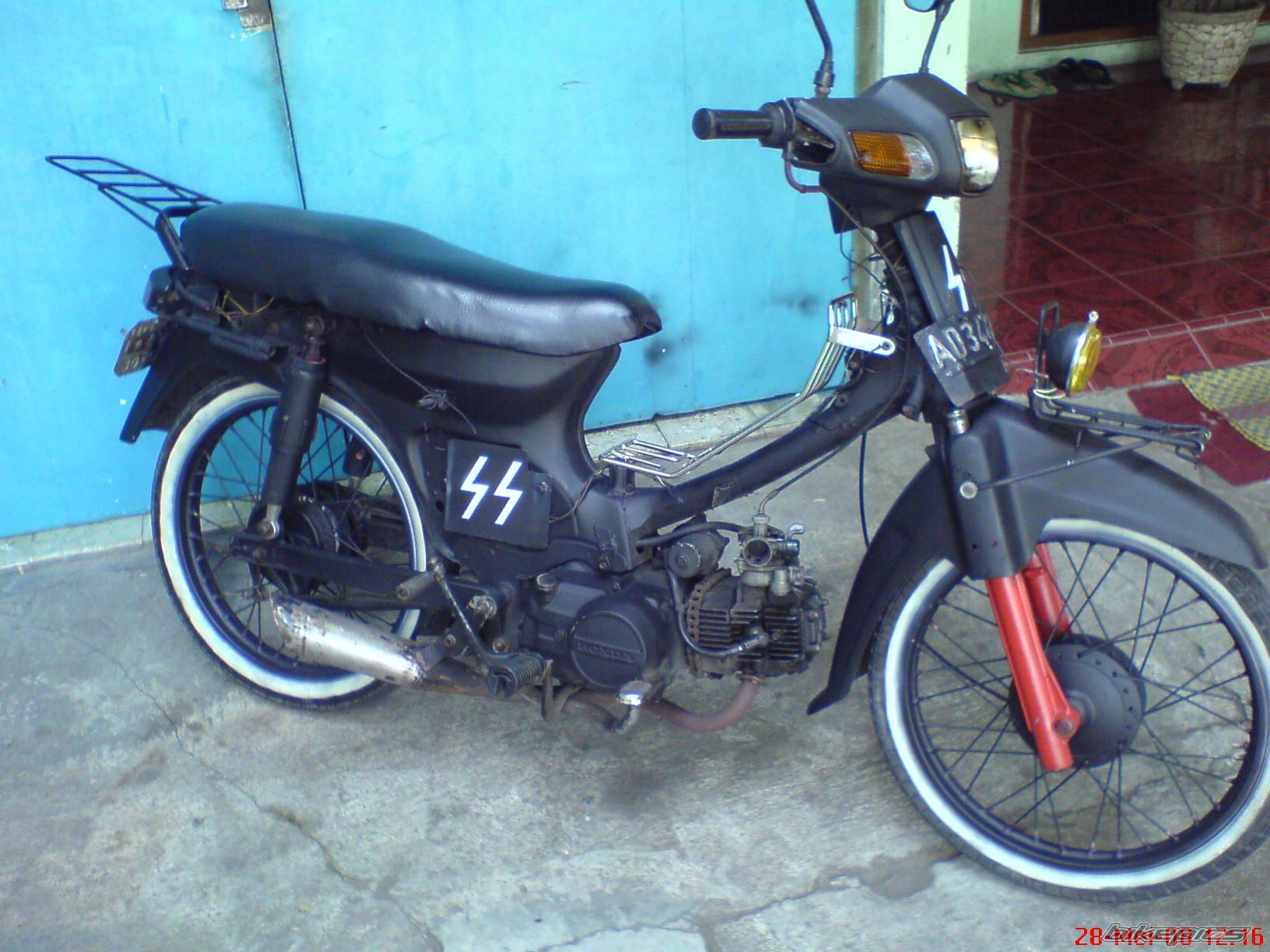 Photo 1368780