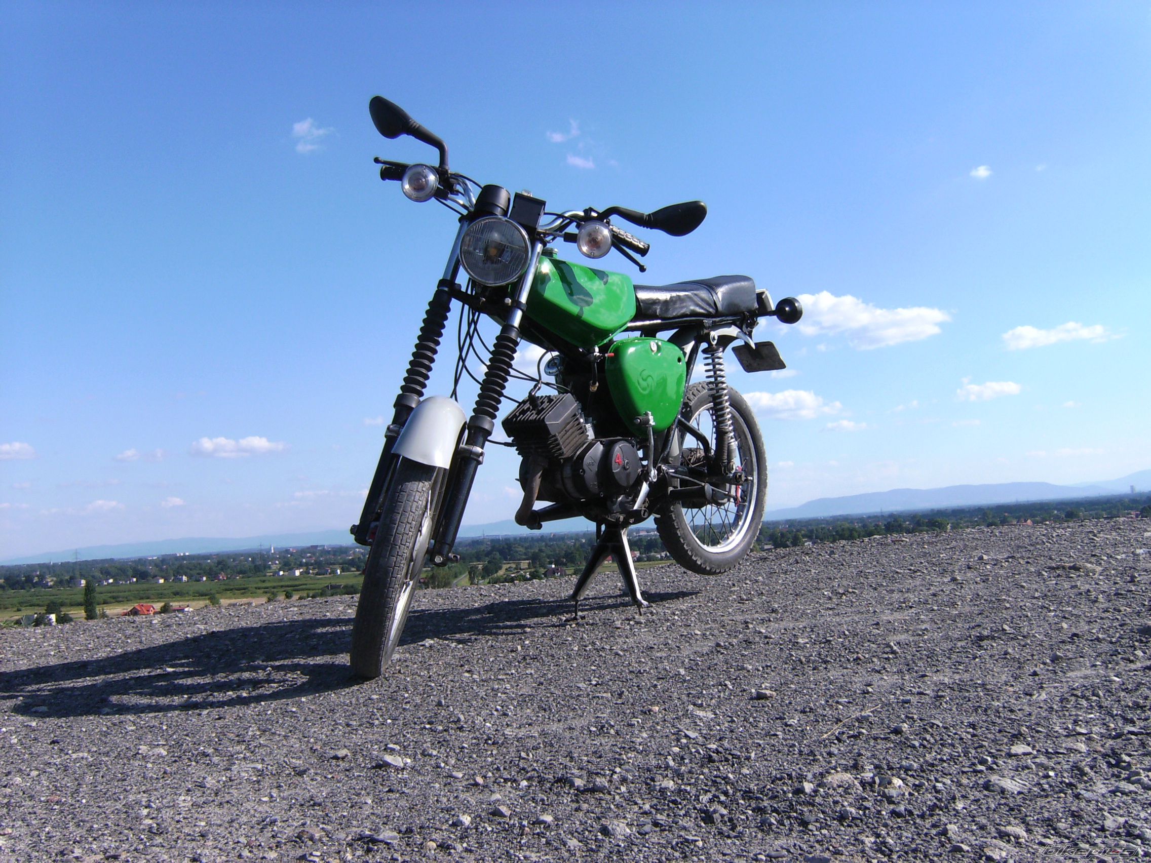 Bike Photo 1368903