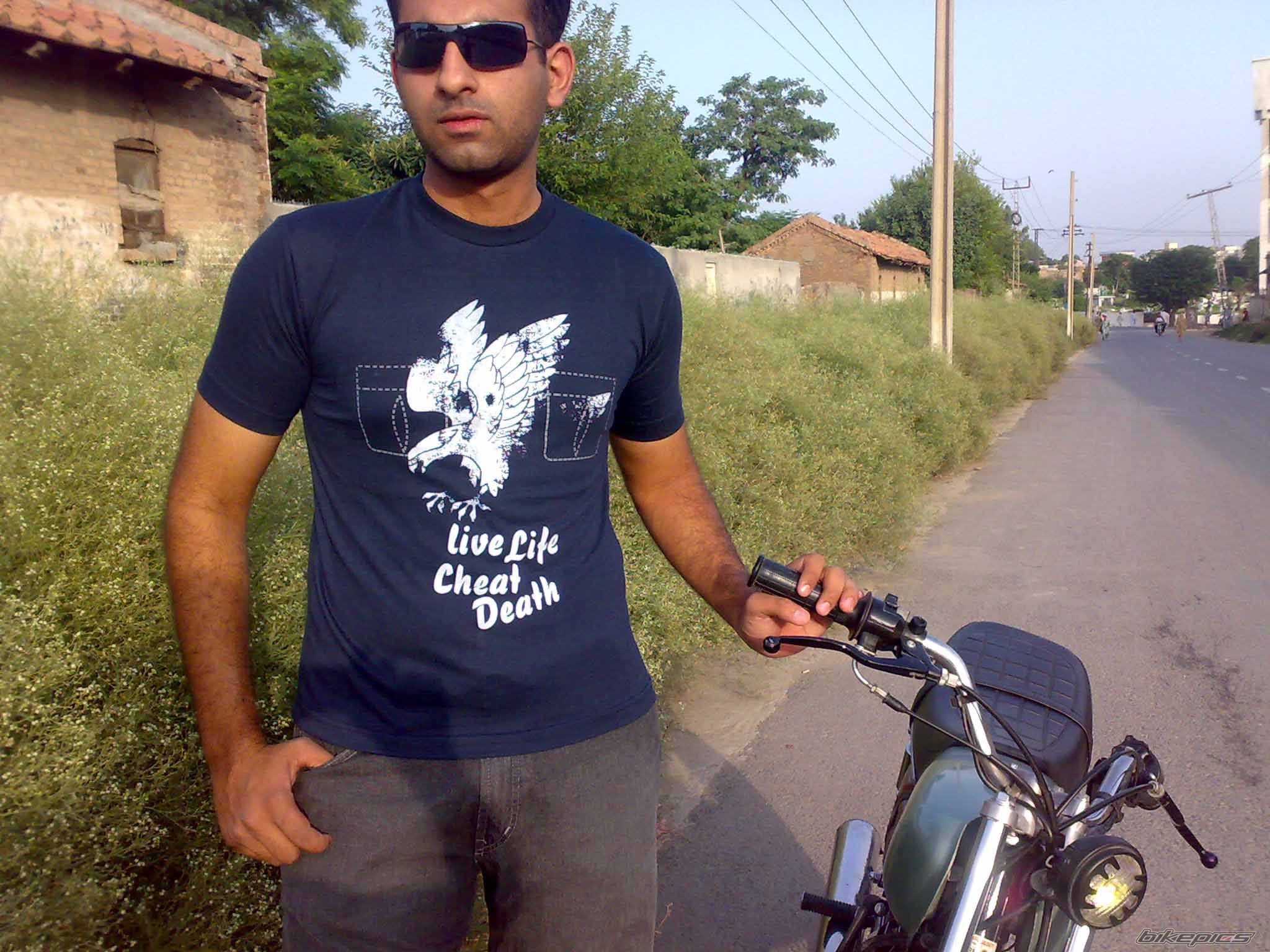 Bike Photo 1368938