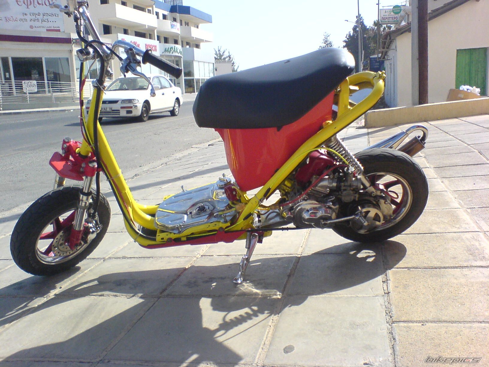 Photo 1368962
