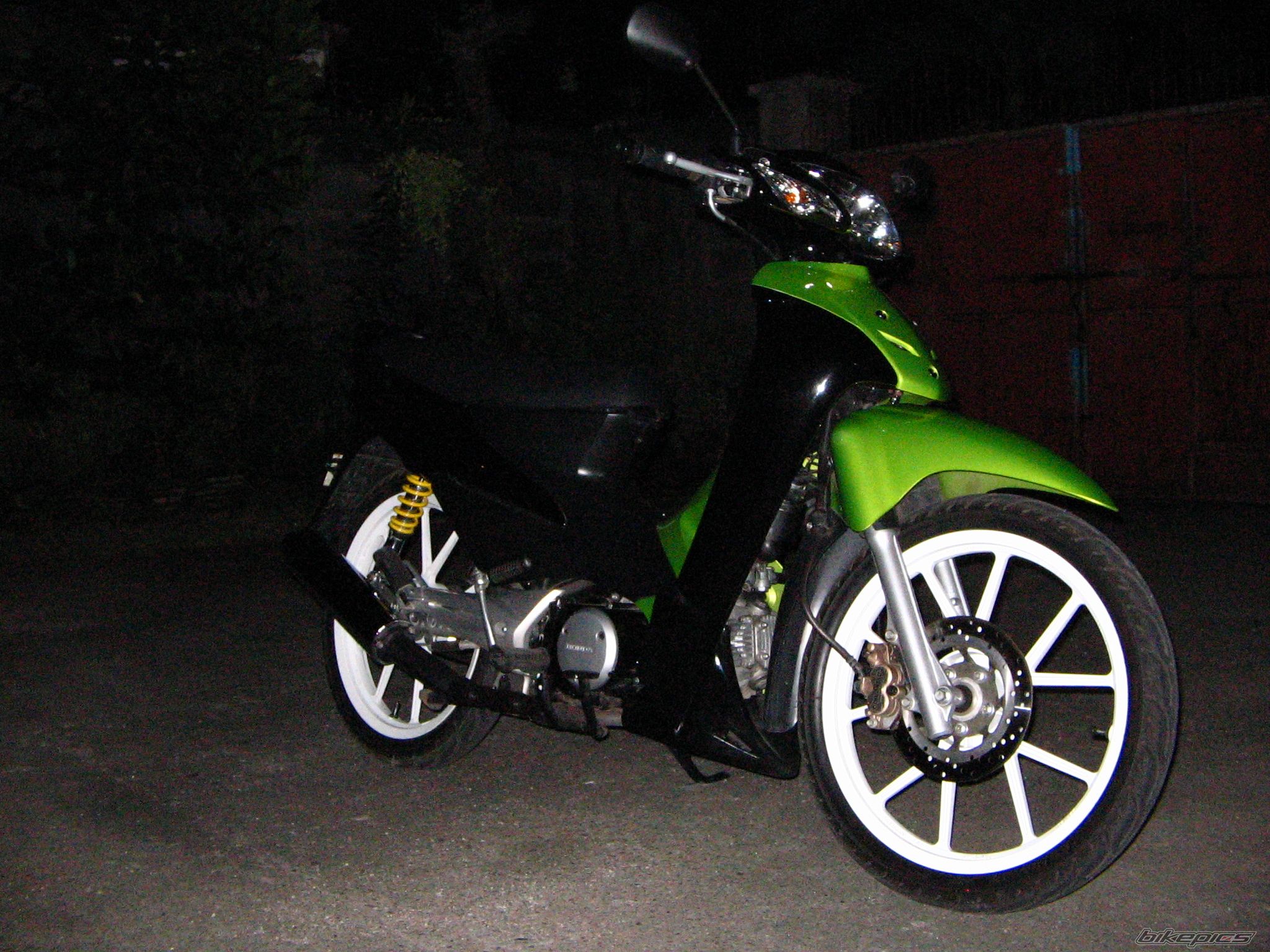 Photo 1369022