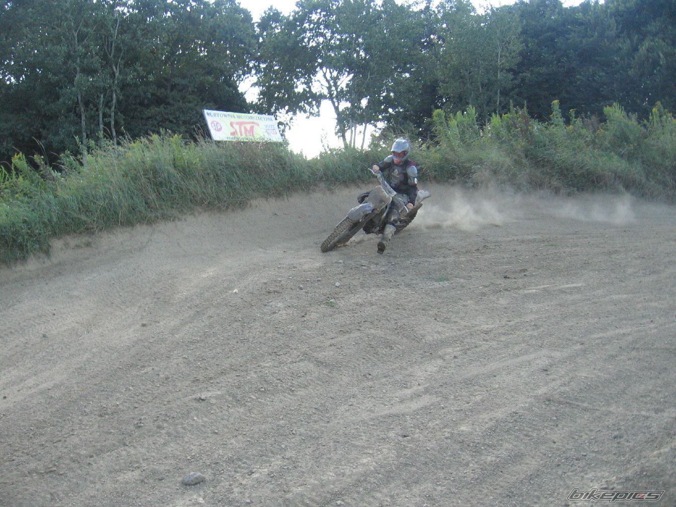 Photo 1369074