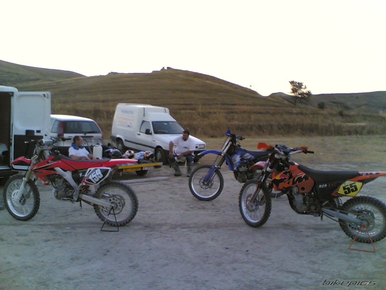 Photo 1369169