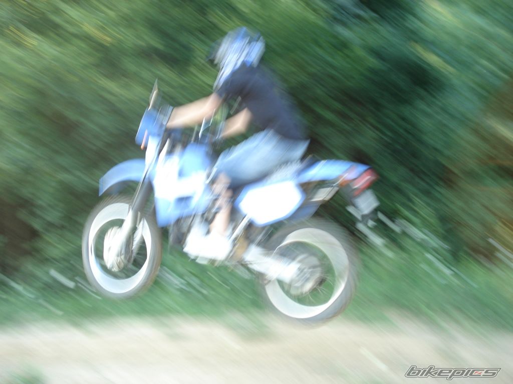 Photo 1369189