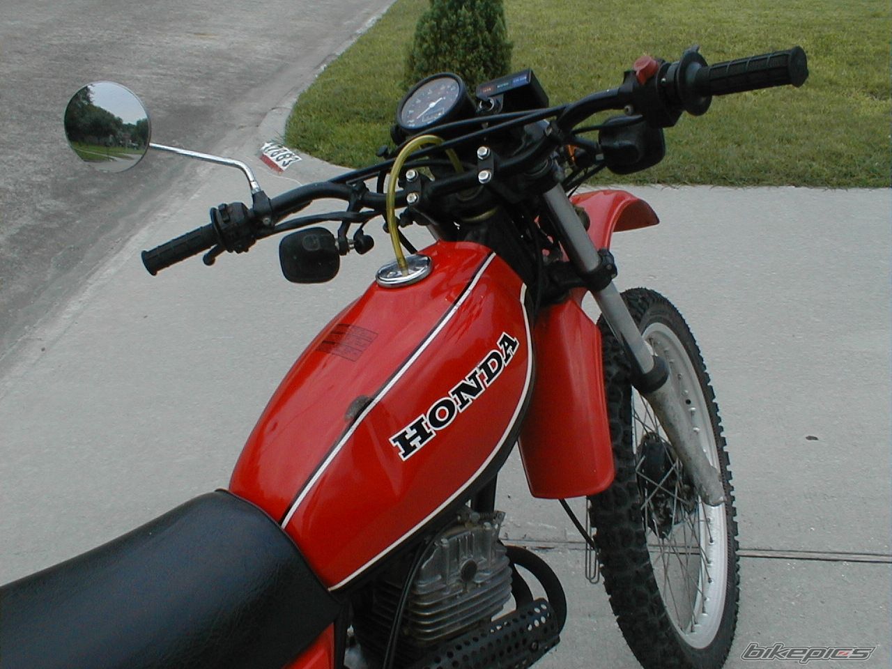 Photo 1369251