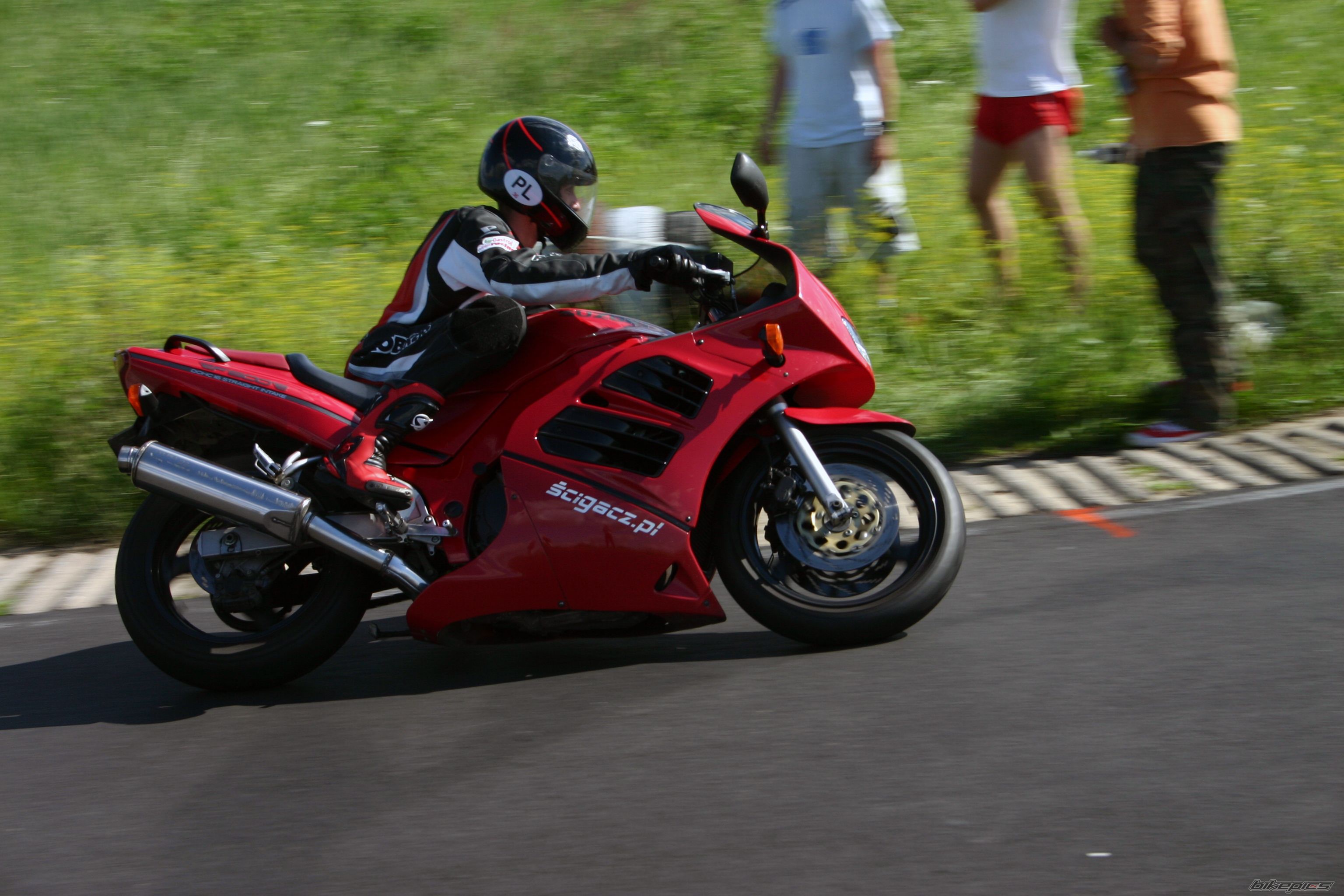 Photo 1369252