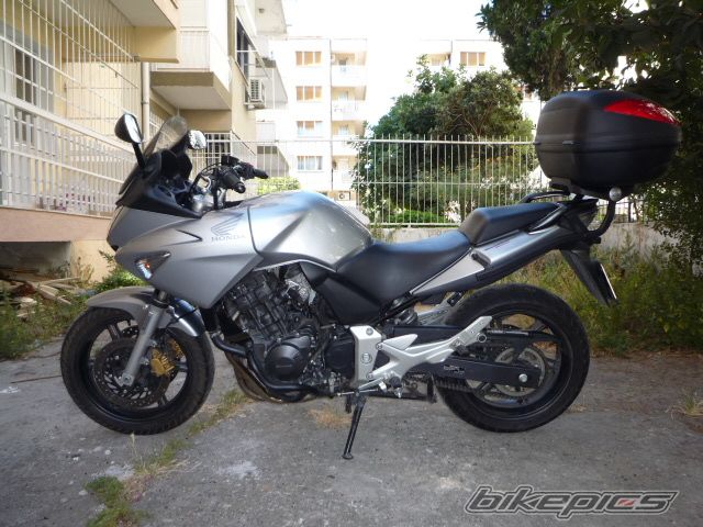 Photo 1369323