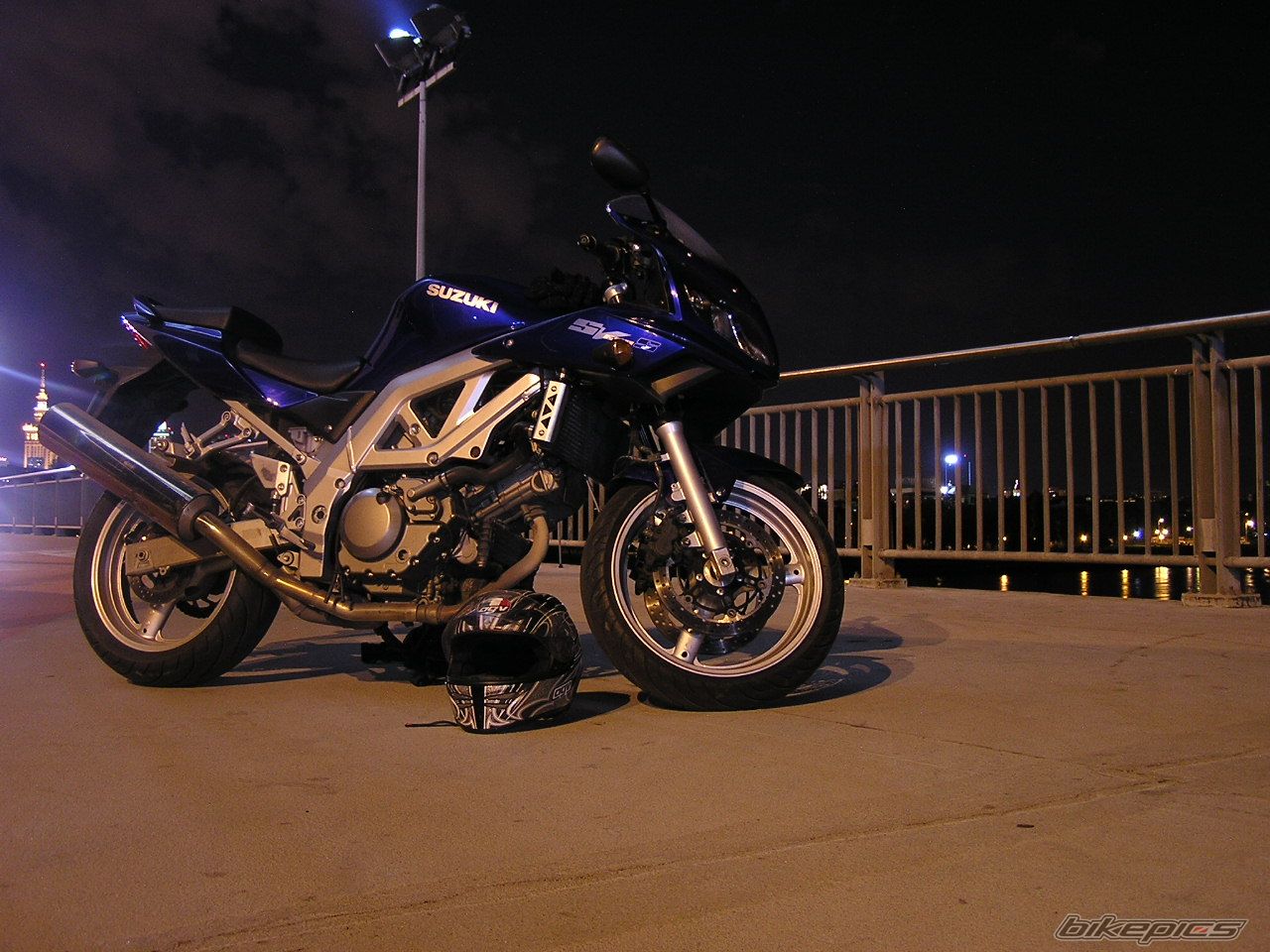 Photo 1369394