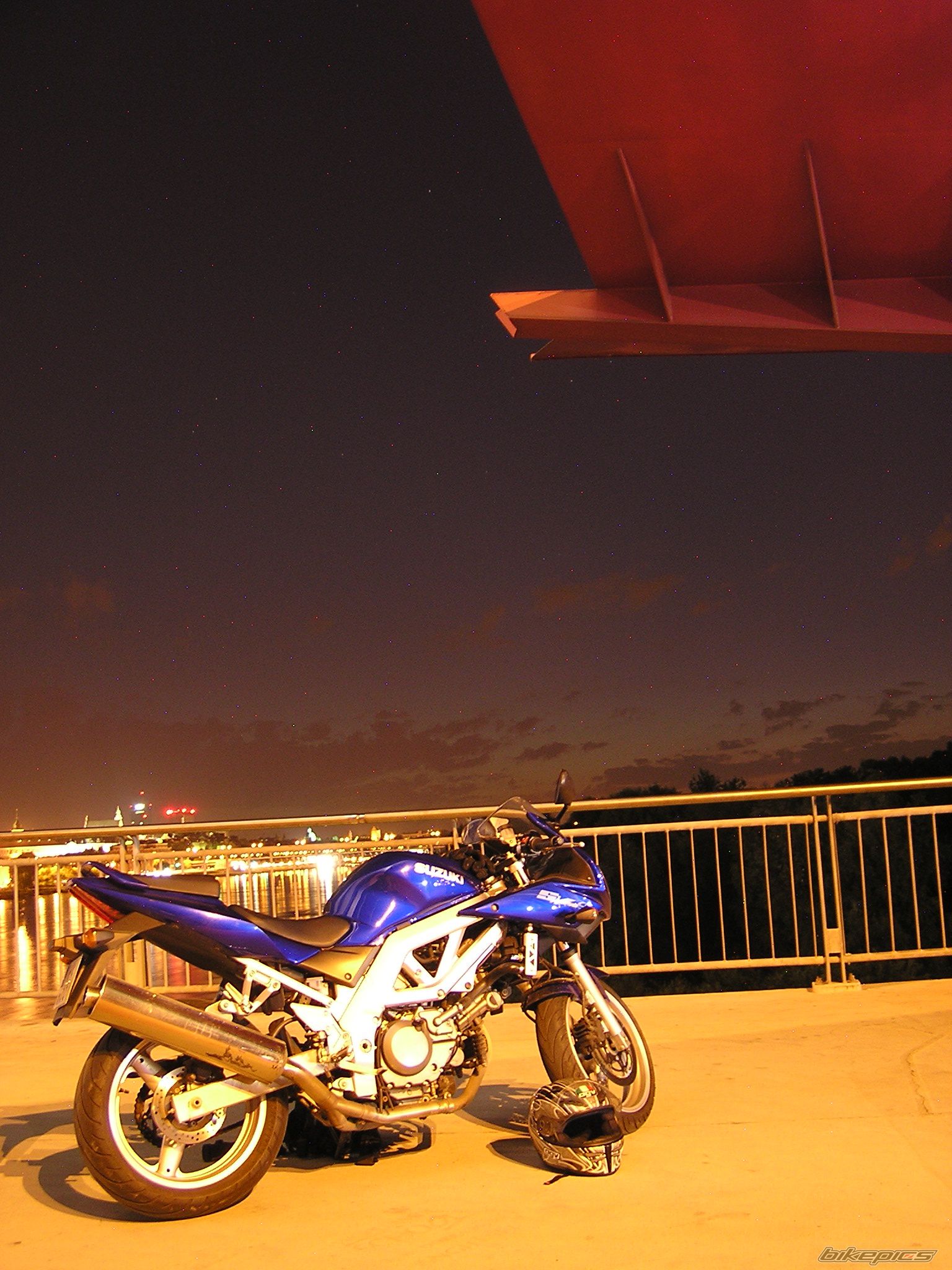 Photo 1369397