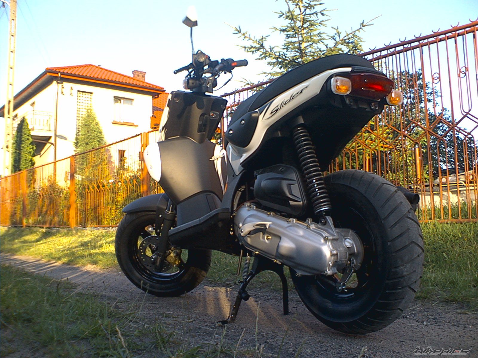 Bike Photo 1369416