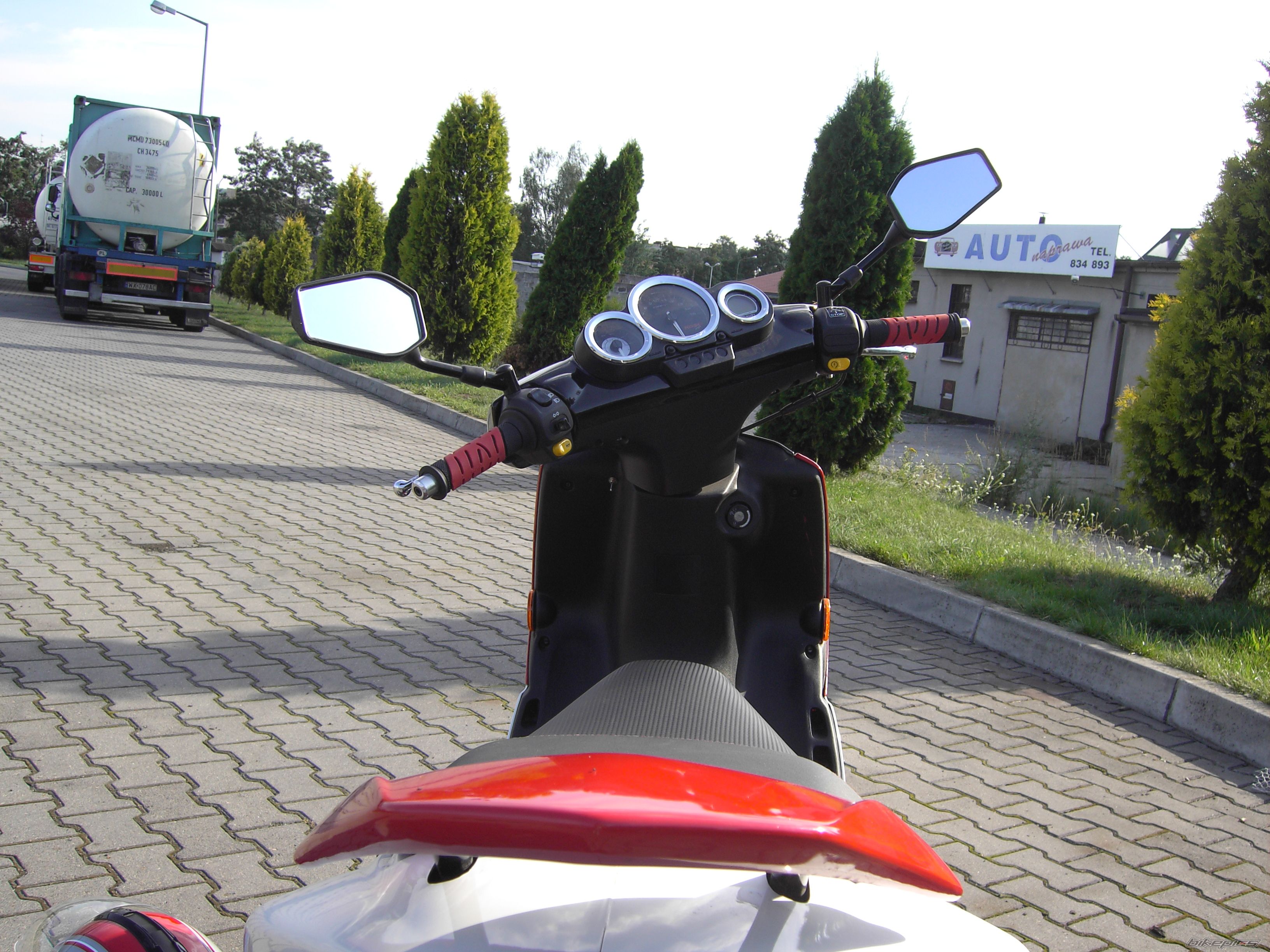 Photo 1369486