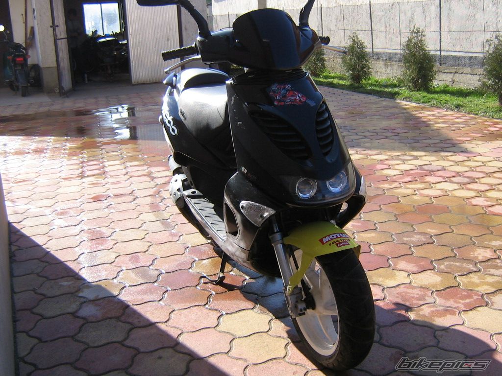 Photo 1369497
