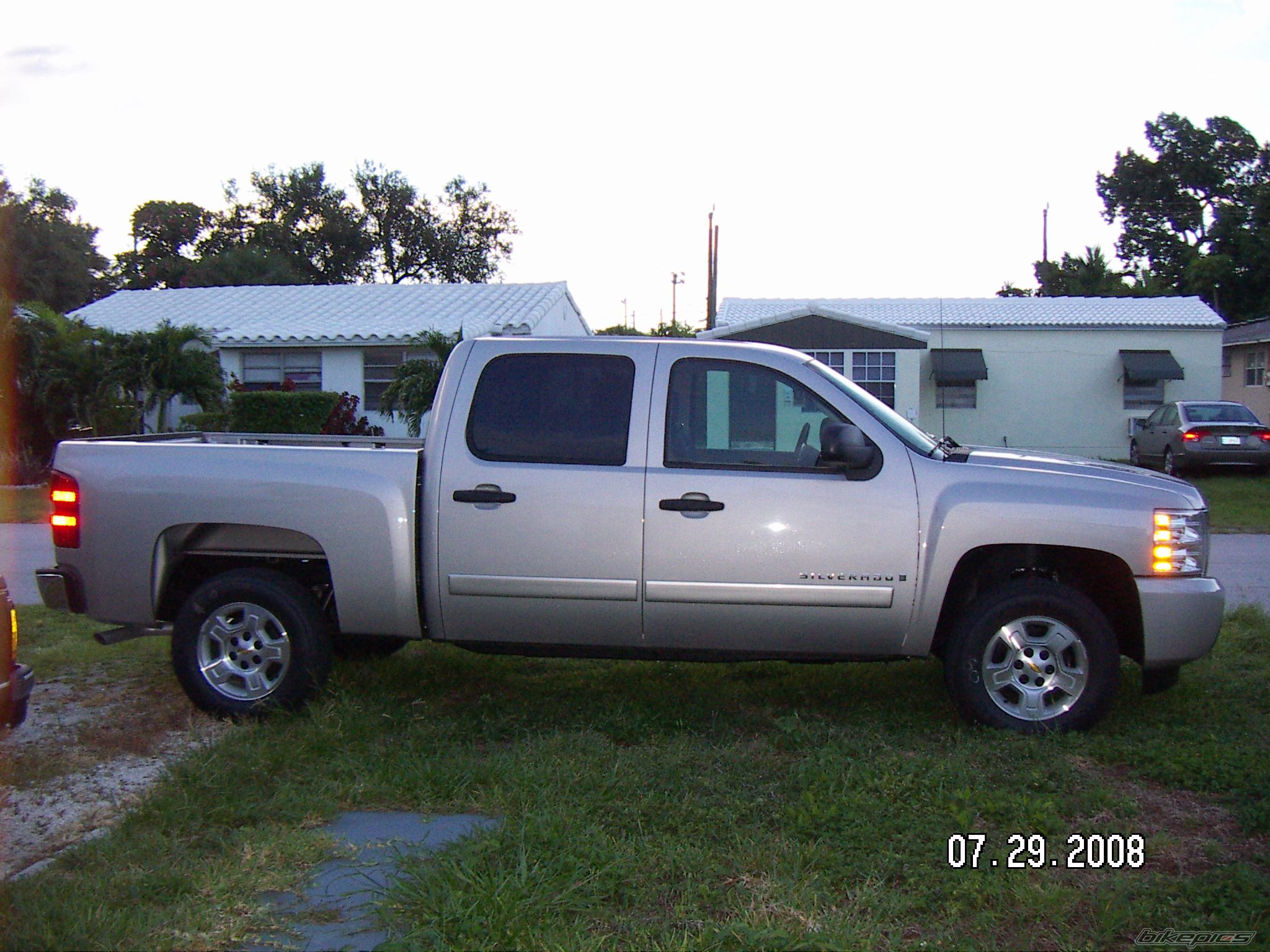 Photo 1369603