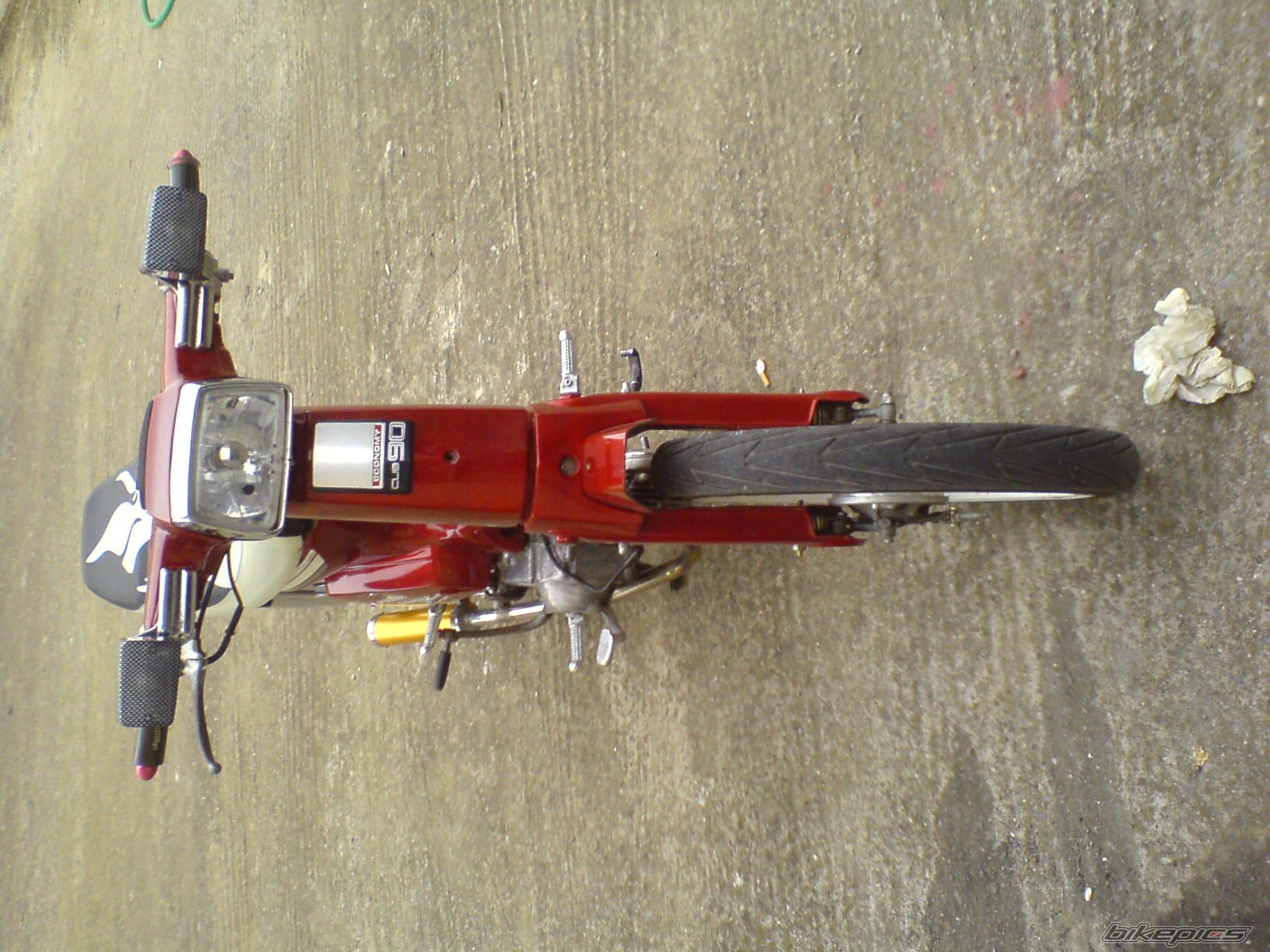Photo 1369642