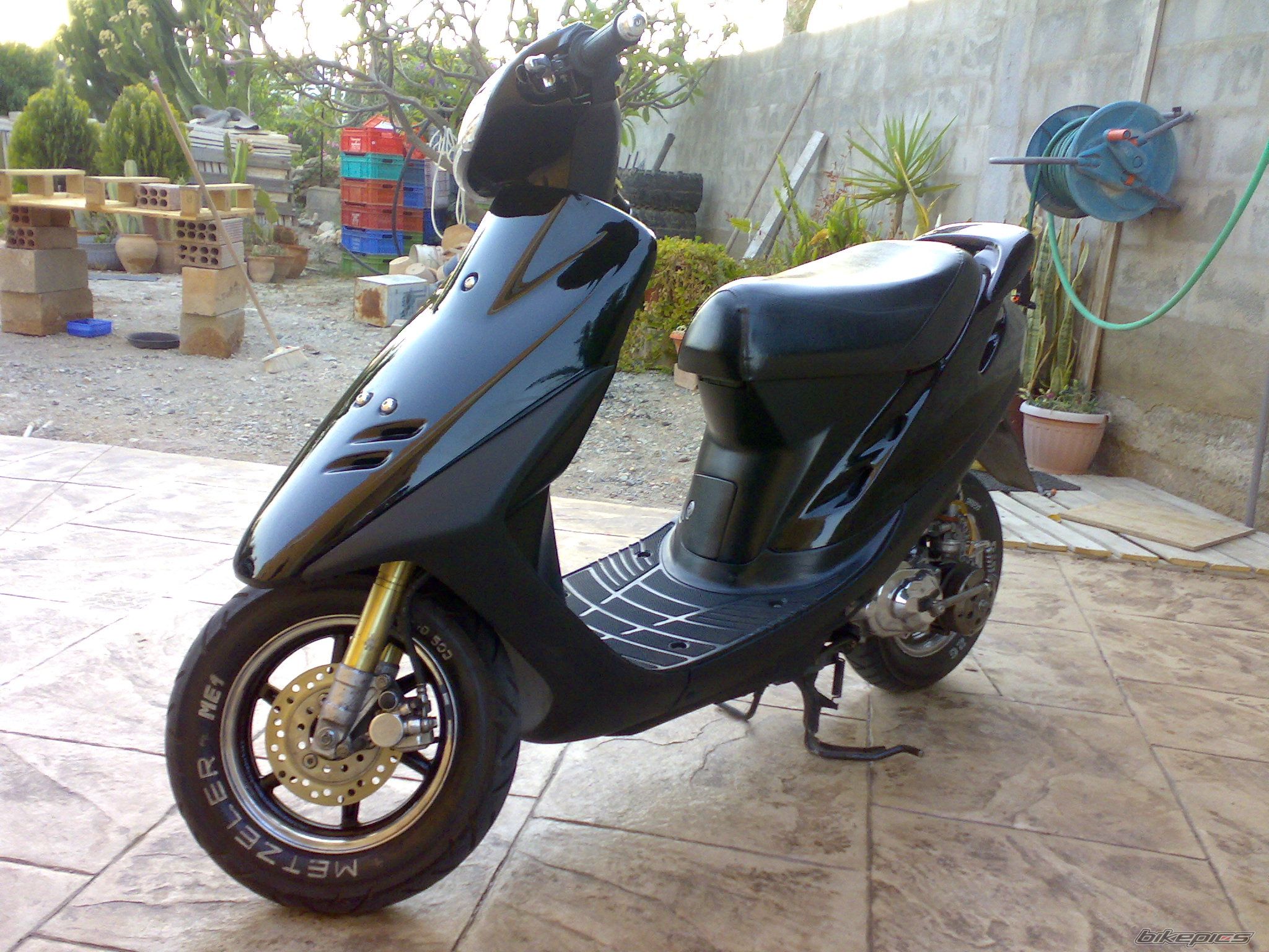 Photo 1369668