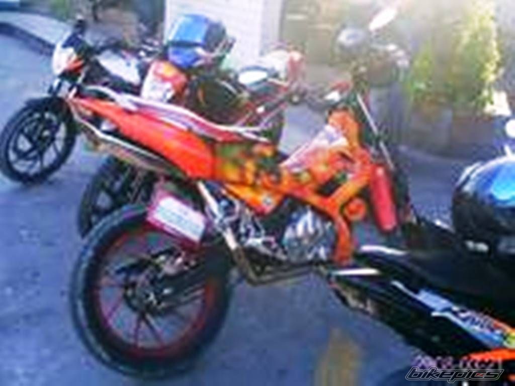 Photo 1369757