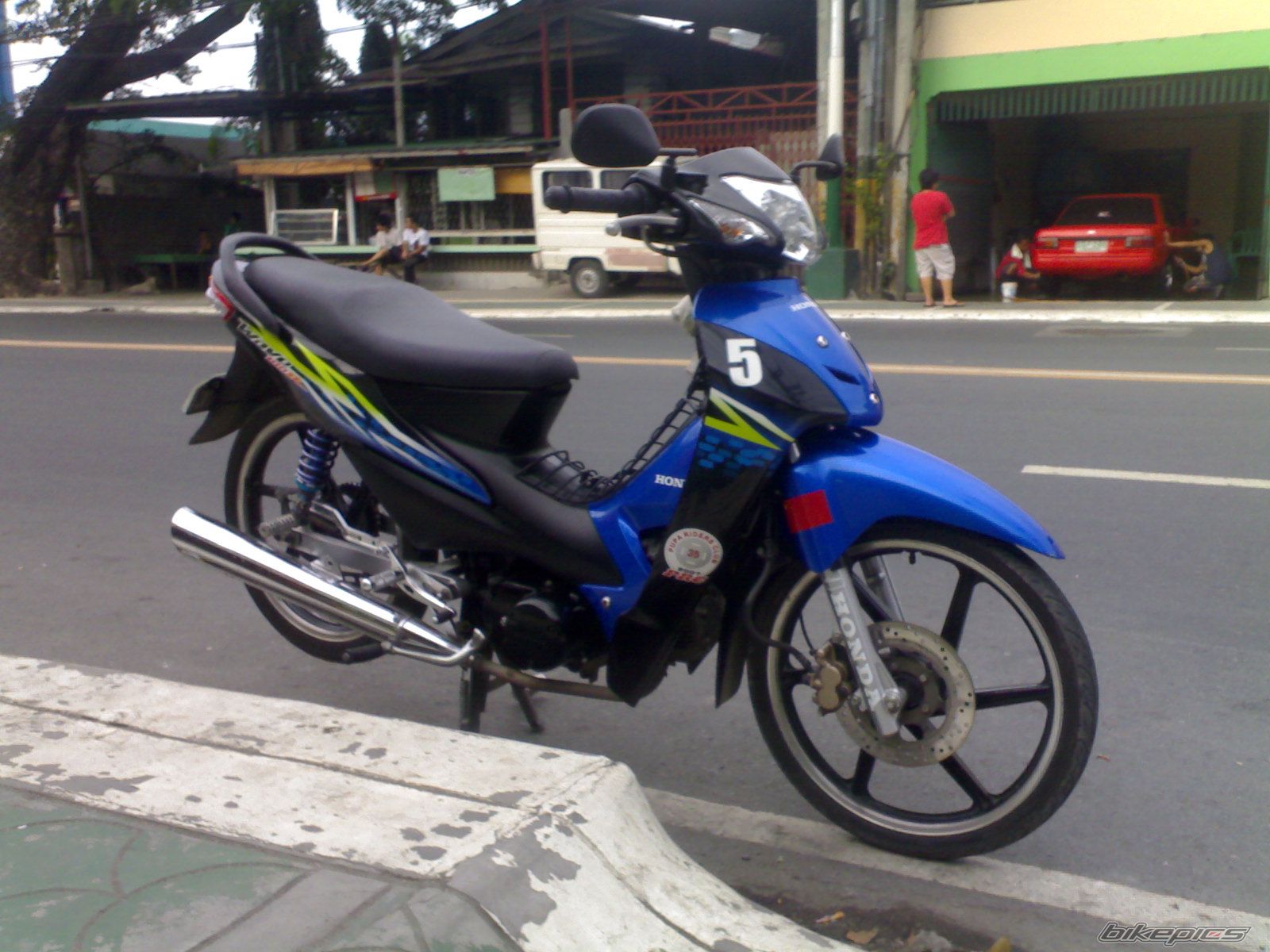 Photo 1369814
