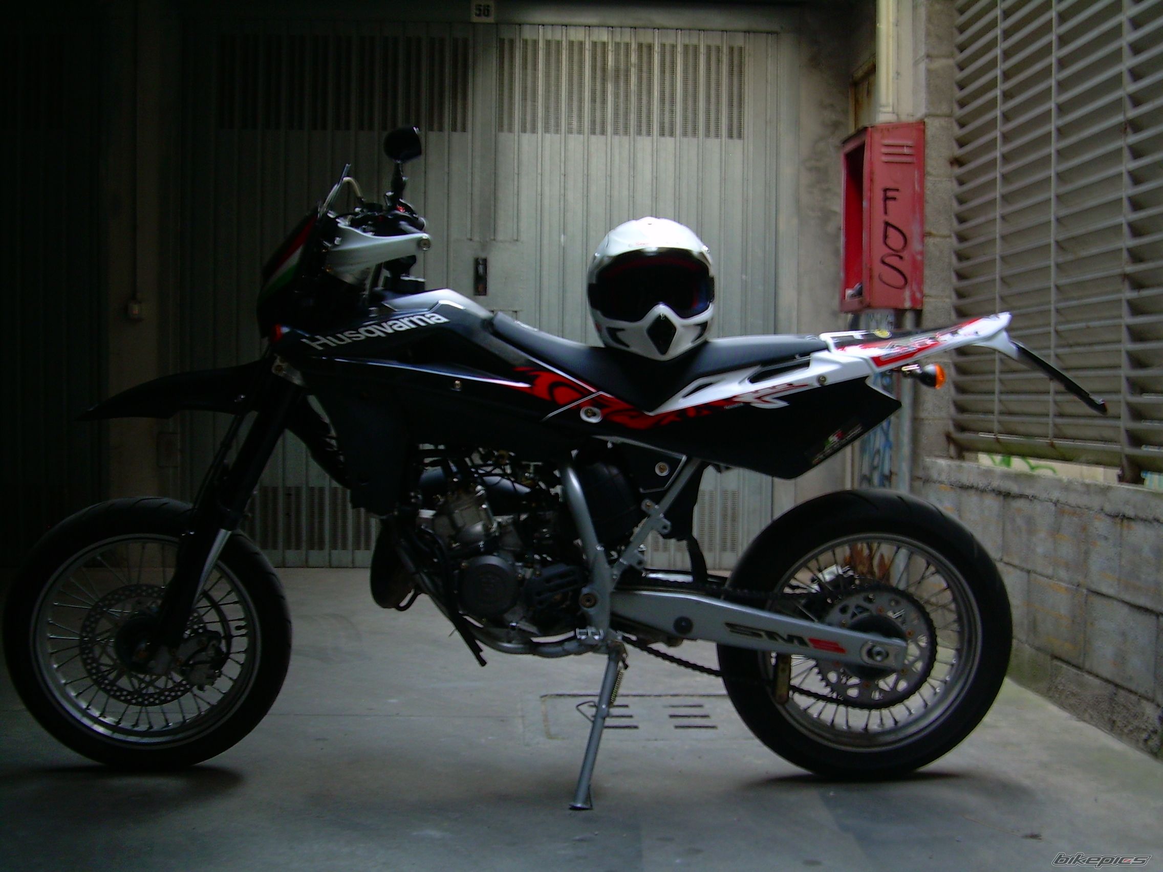 Photo 1369845