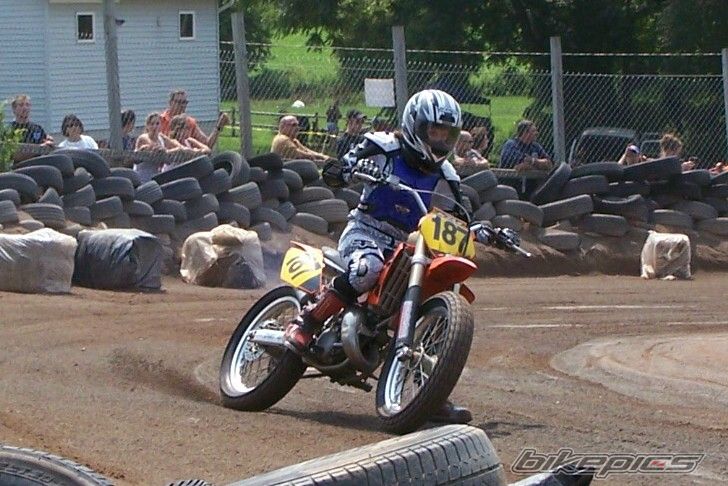 Photo 1369875