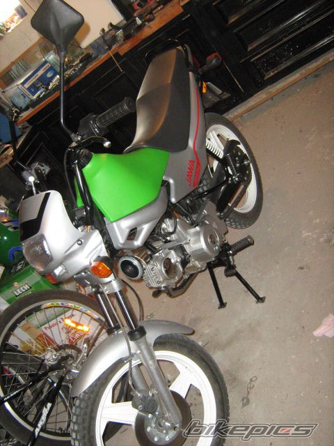 Photo 1369880