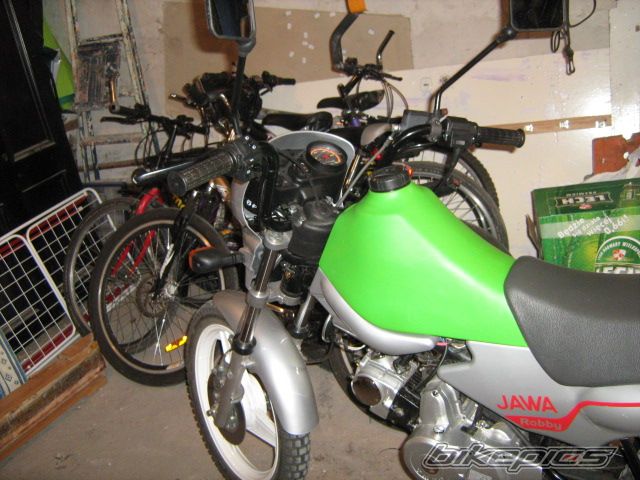 Photo 1369891
