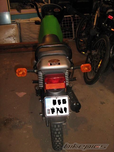 Photo 1369895