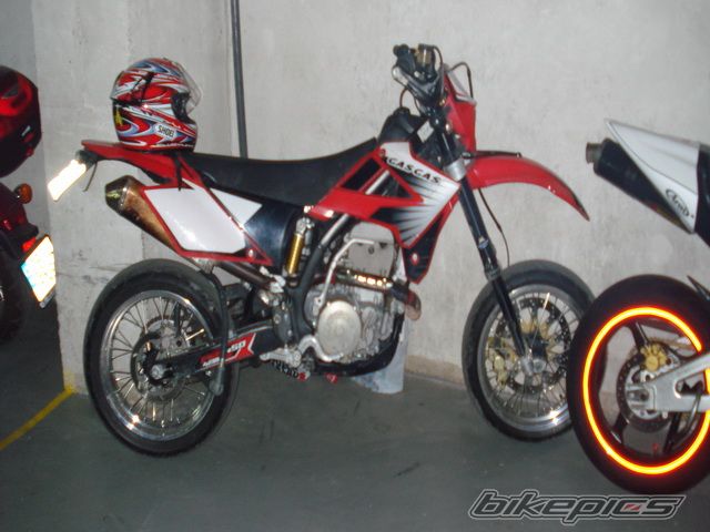 Photo 1369980