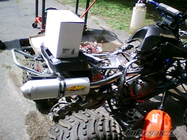 Photo 1370193