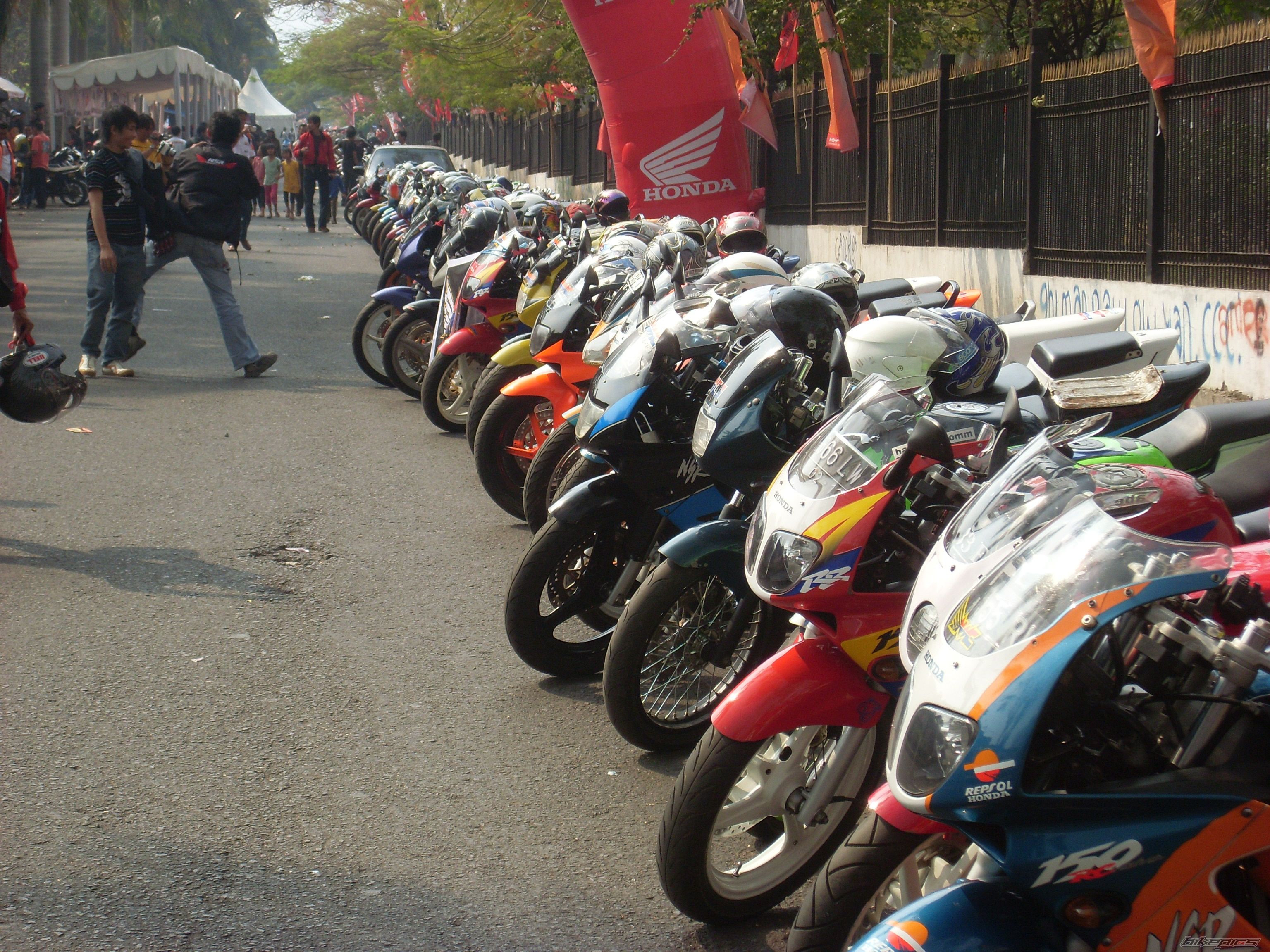 Bike Photo 1370706