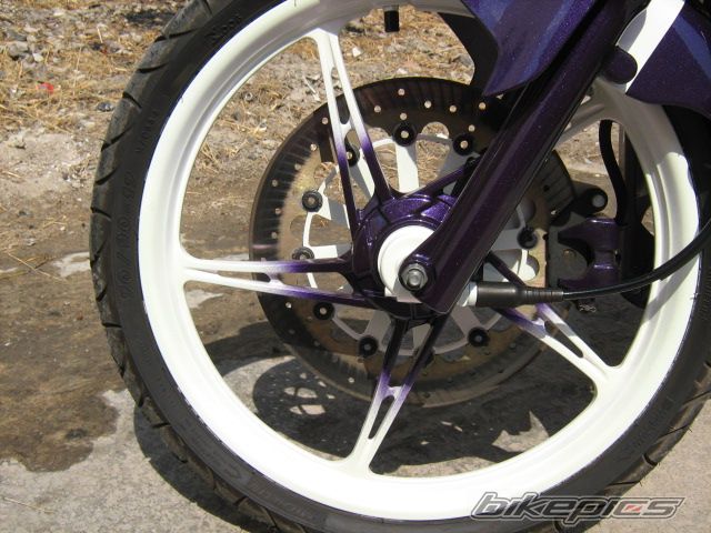 Photo 1370817