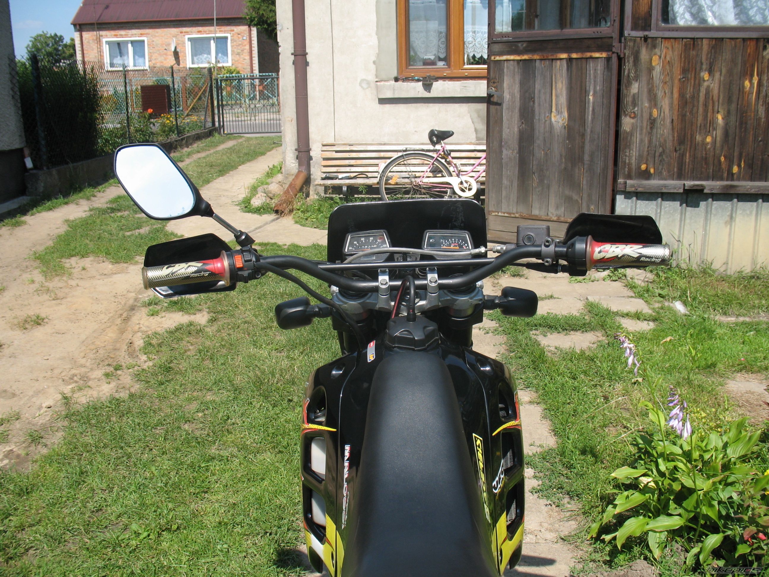 Bike Photo 1370916