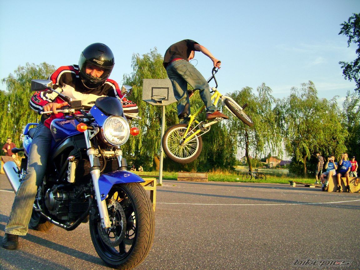 Bike Photo 1370956
