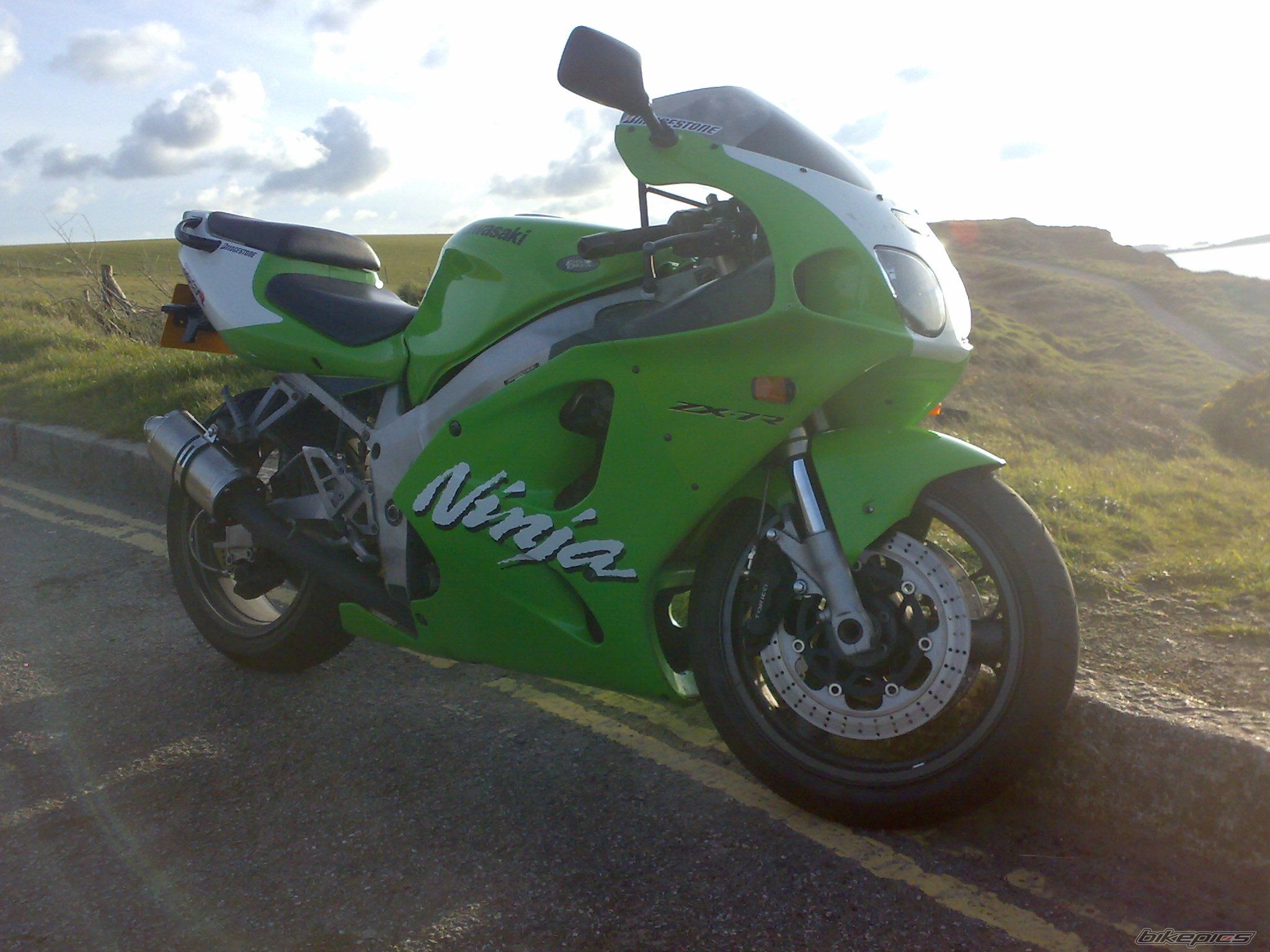 Photo 1371256