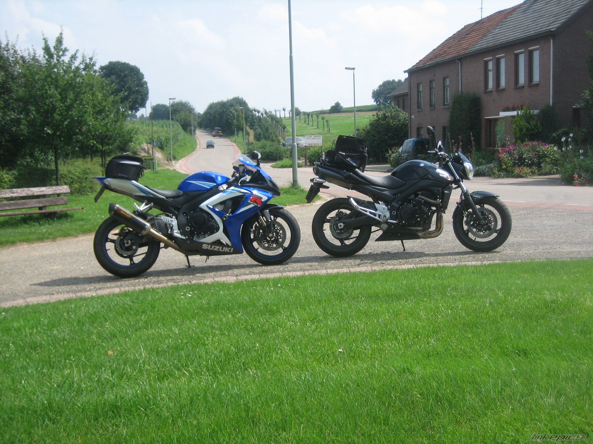 Photo 1371362