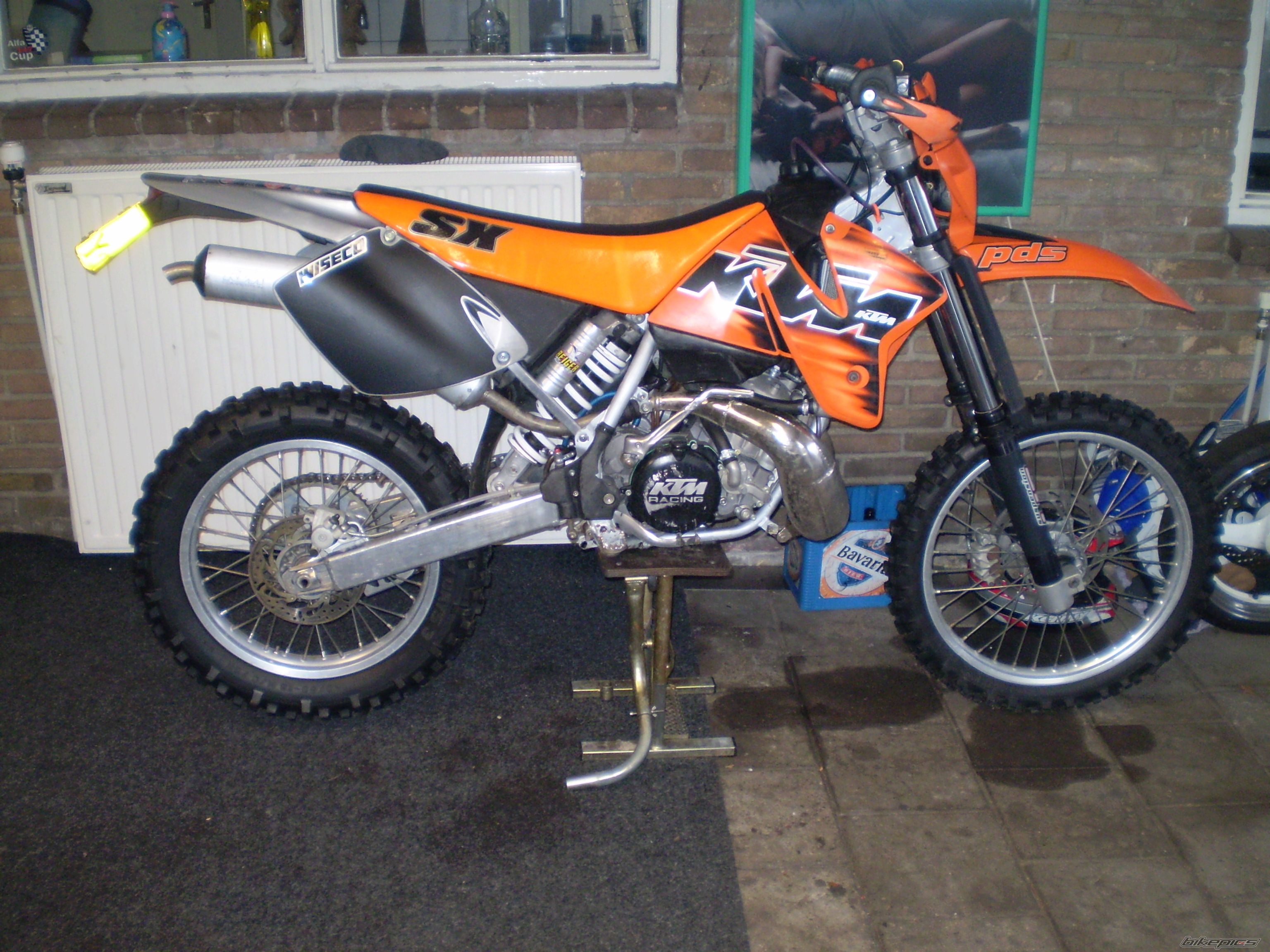Photo 1371420