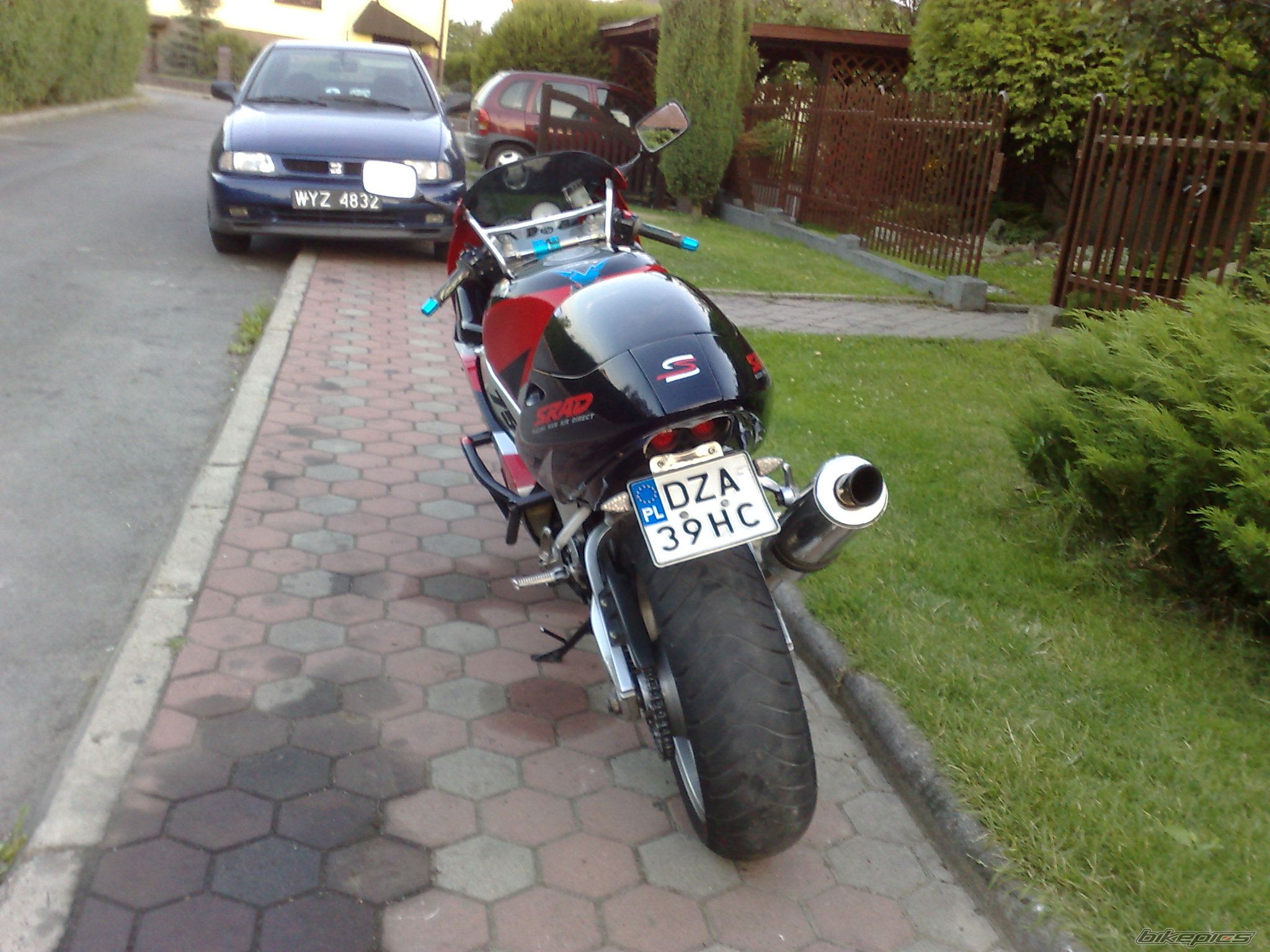 Photo 1371425